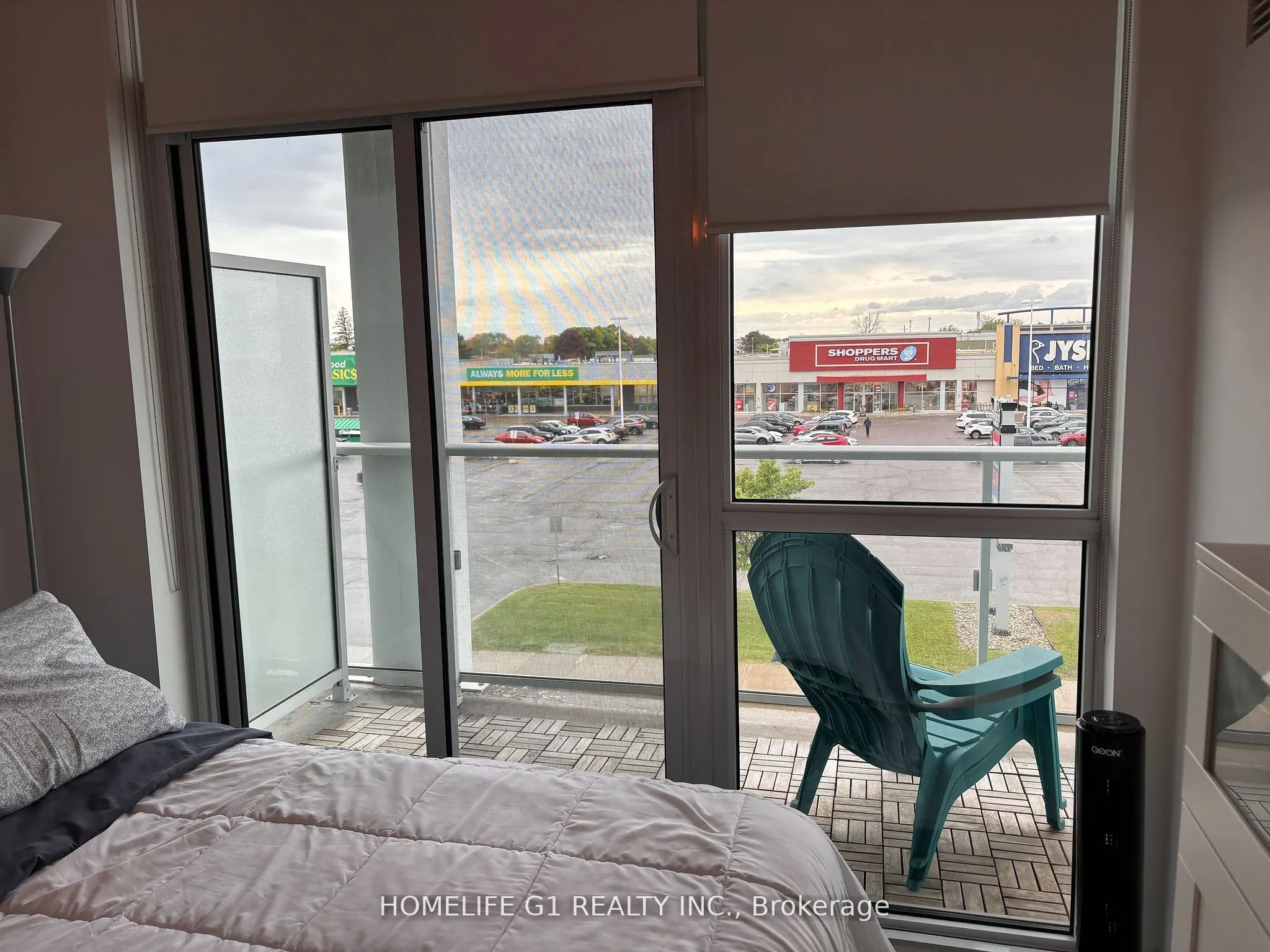 65 Speers Road, #318