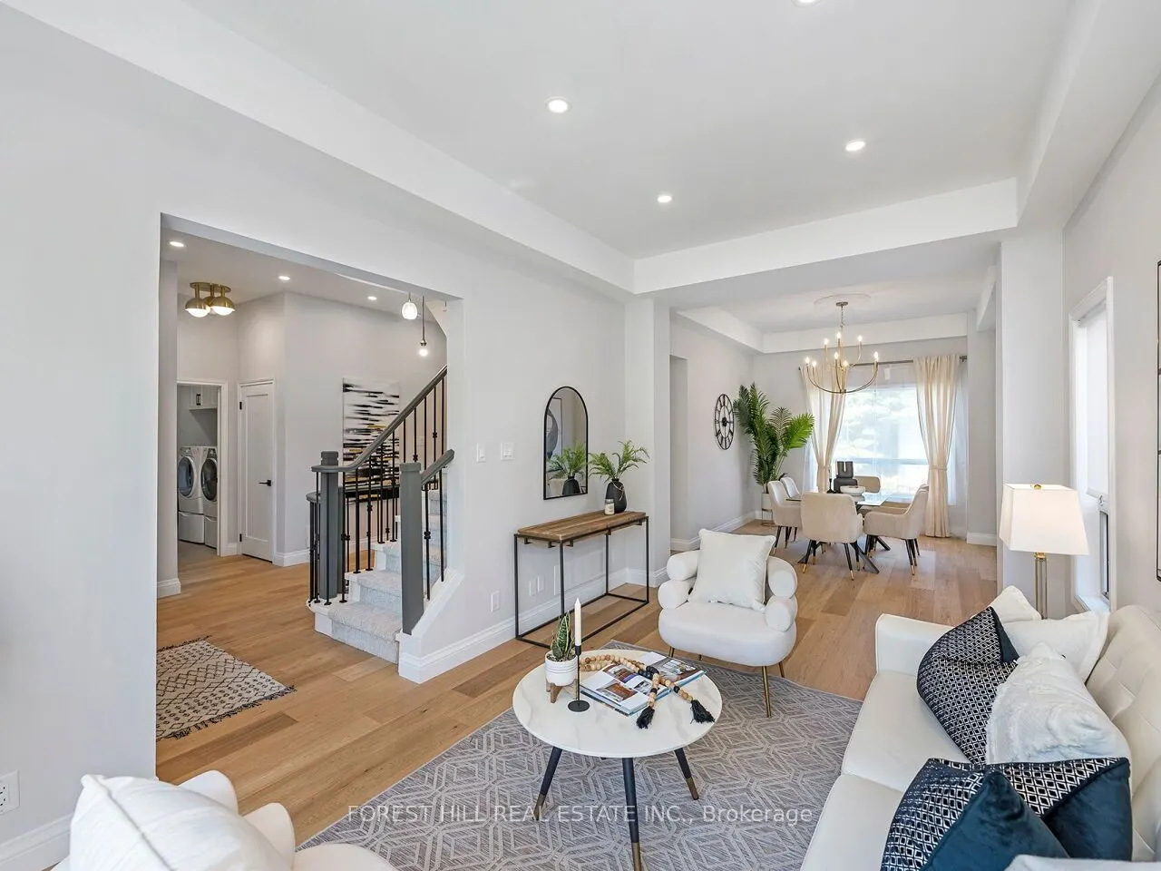 1092 Shaw Drive