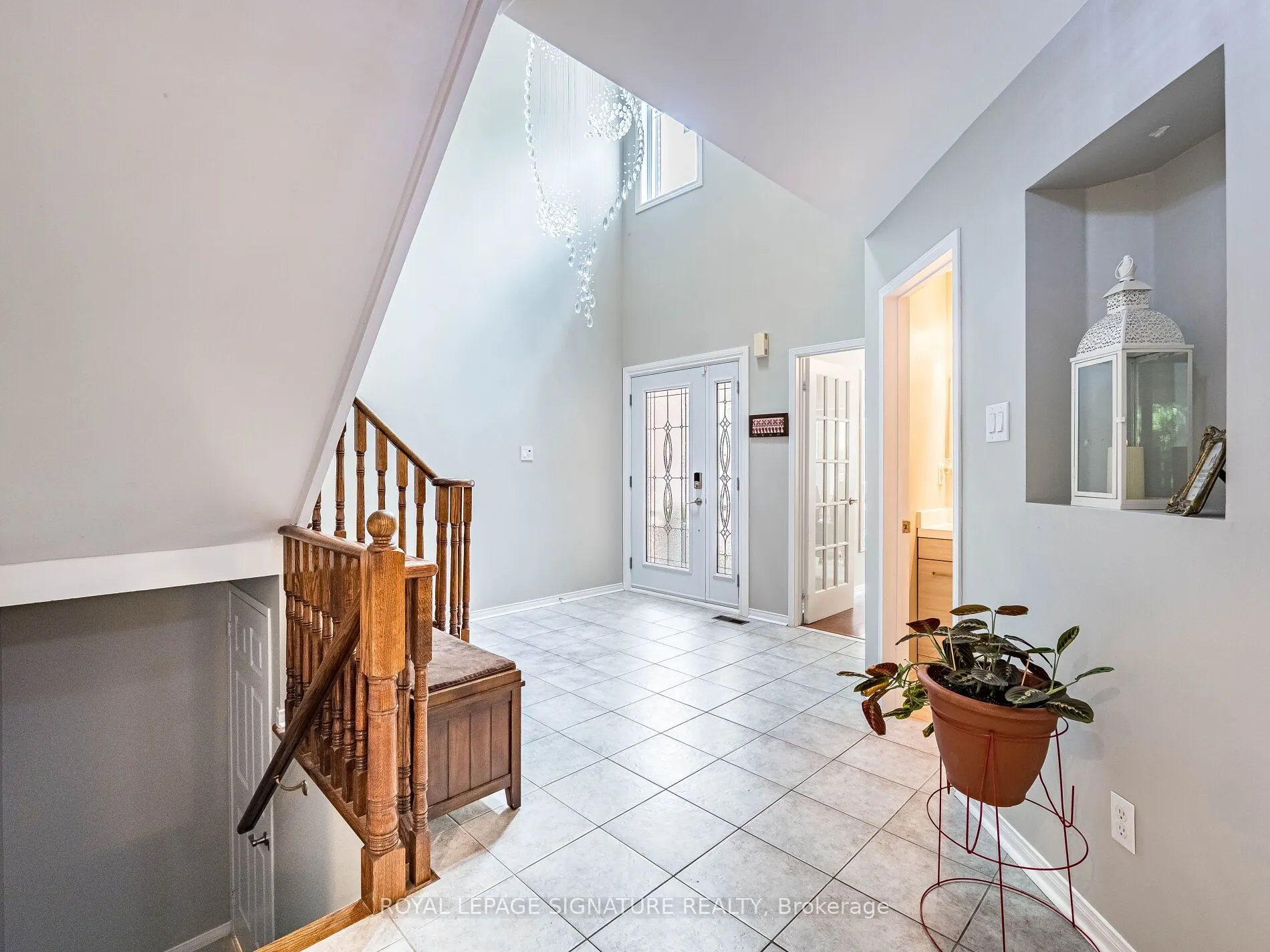 1013 Freeman Trail W