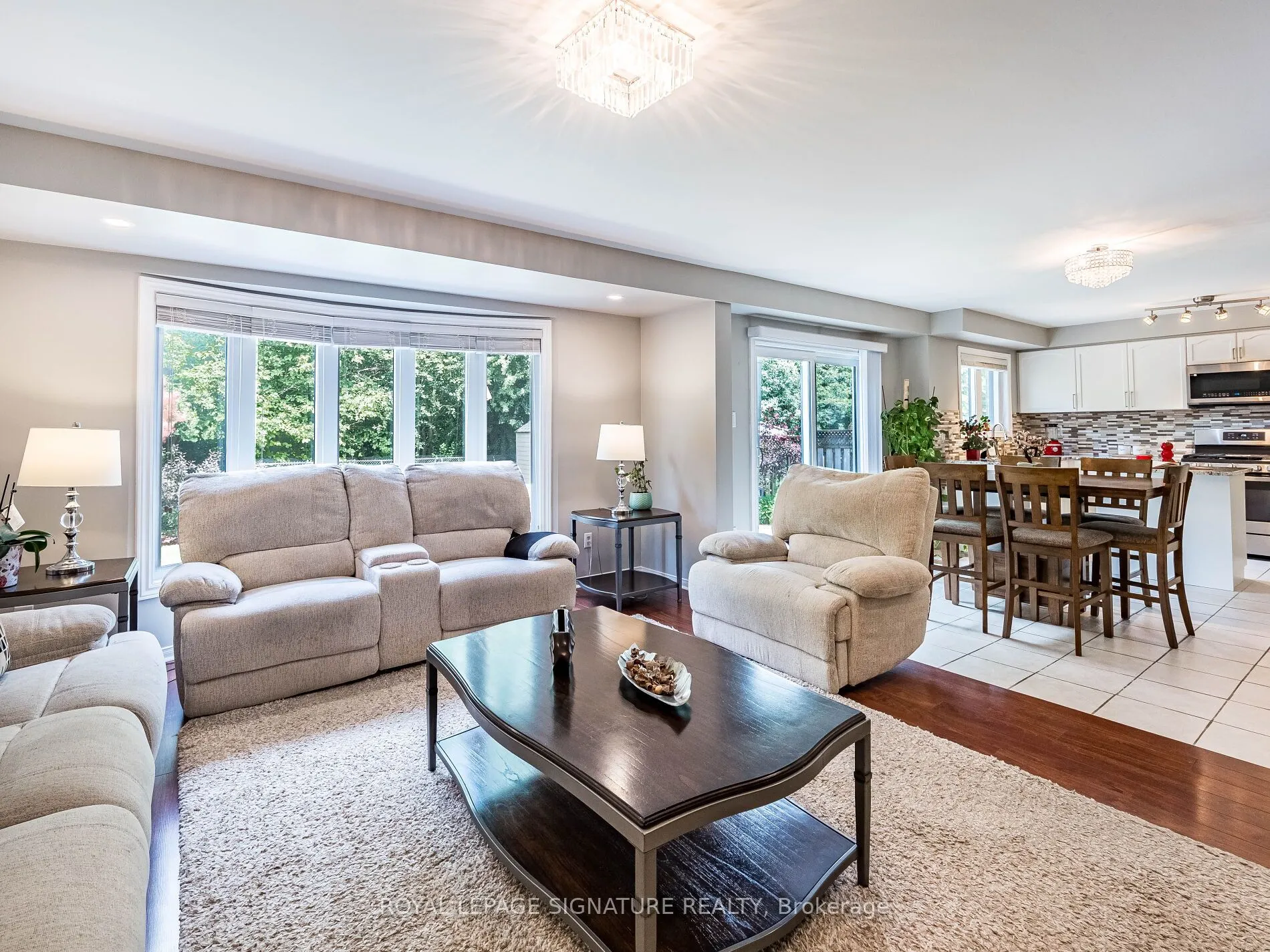 1013 Freeman Trail W