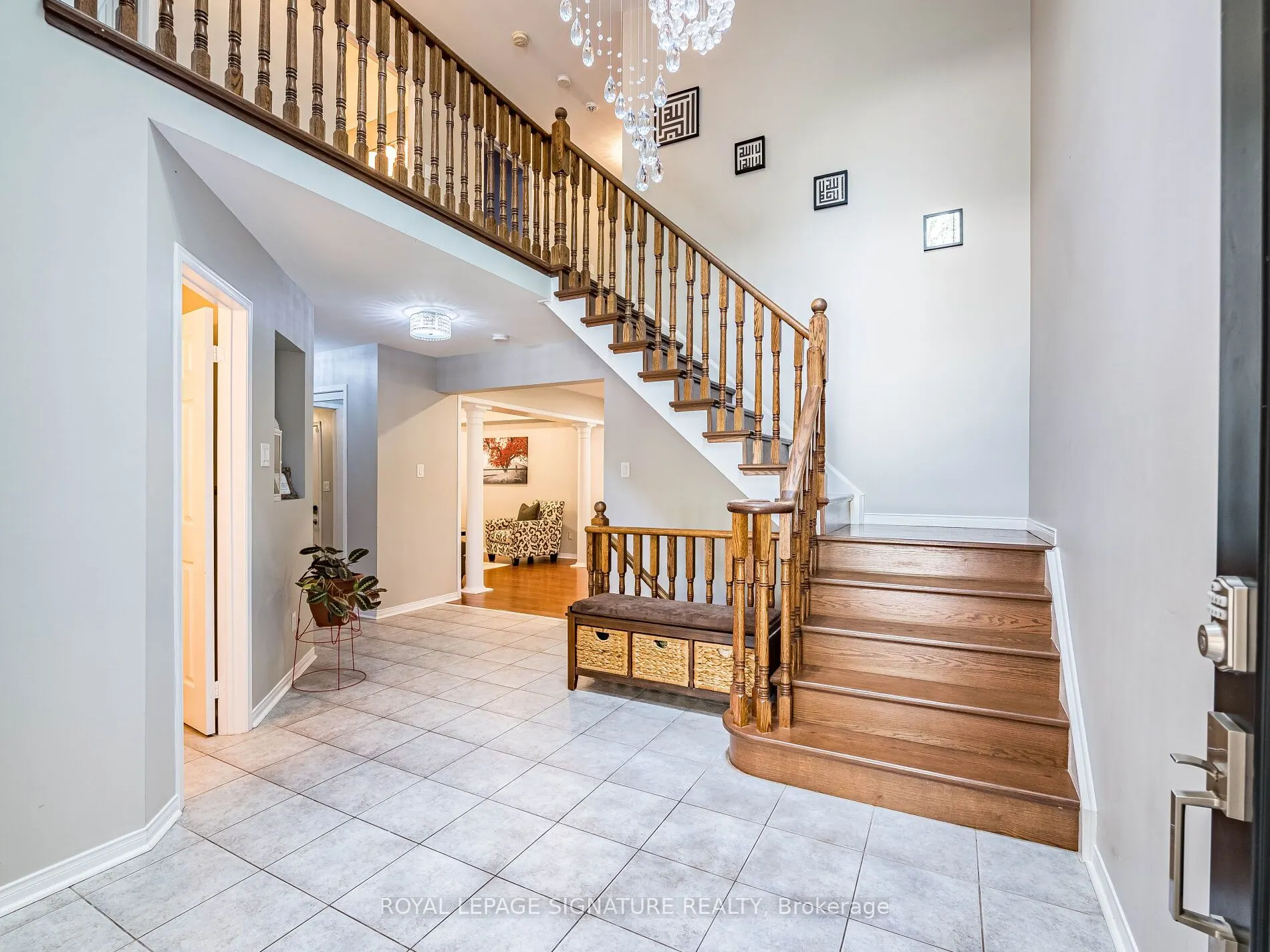 1013 Freeman Trail W