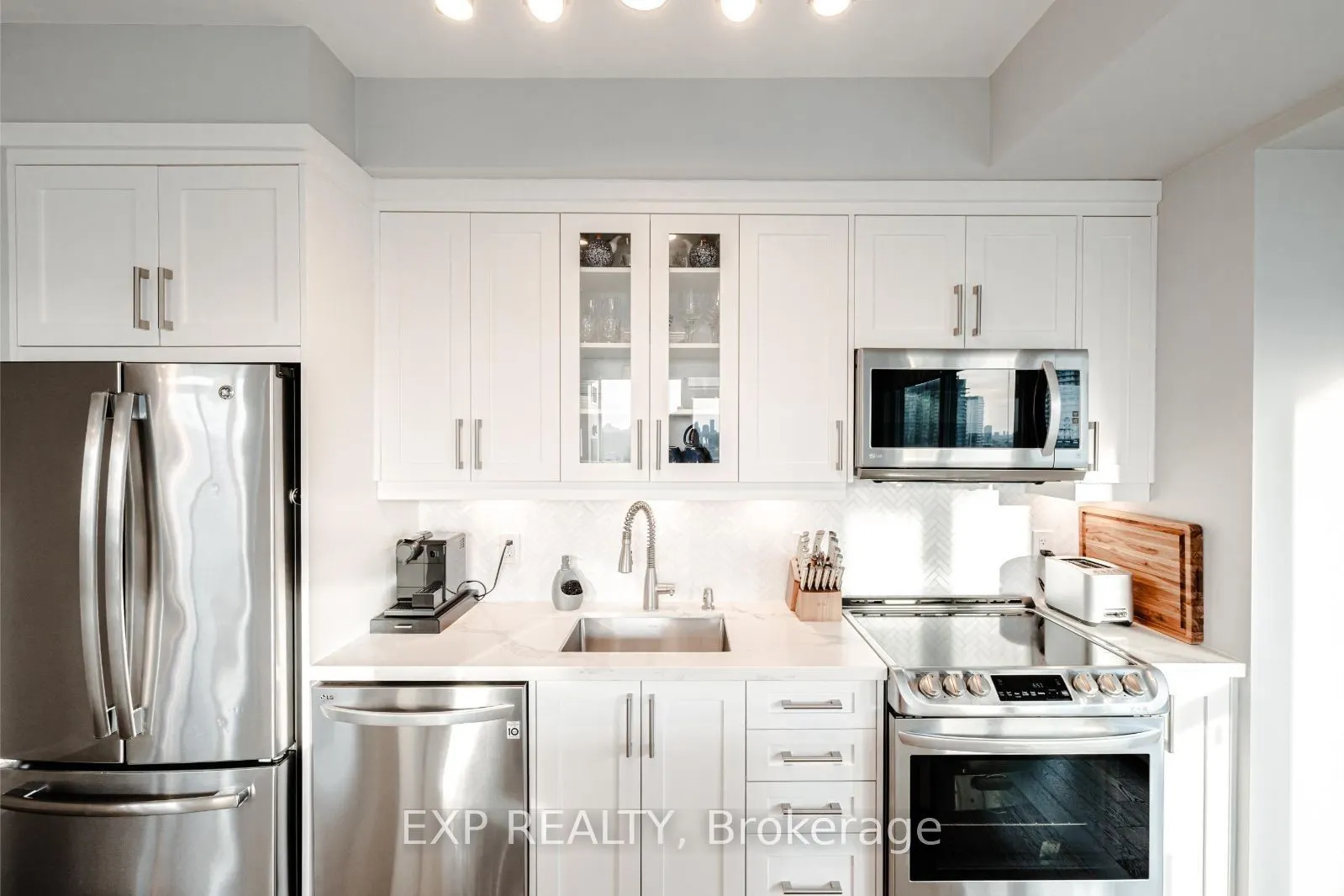 33 Shore Breeze Drive, #1503