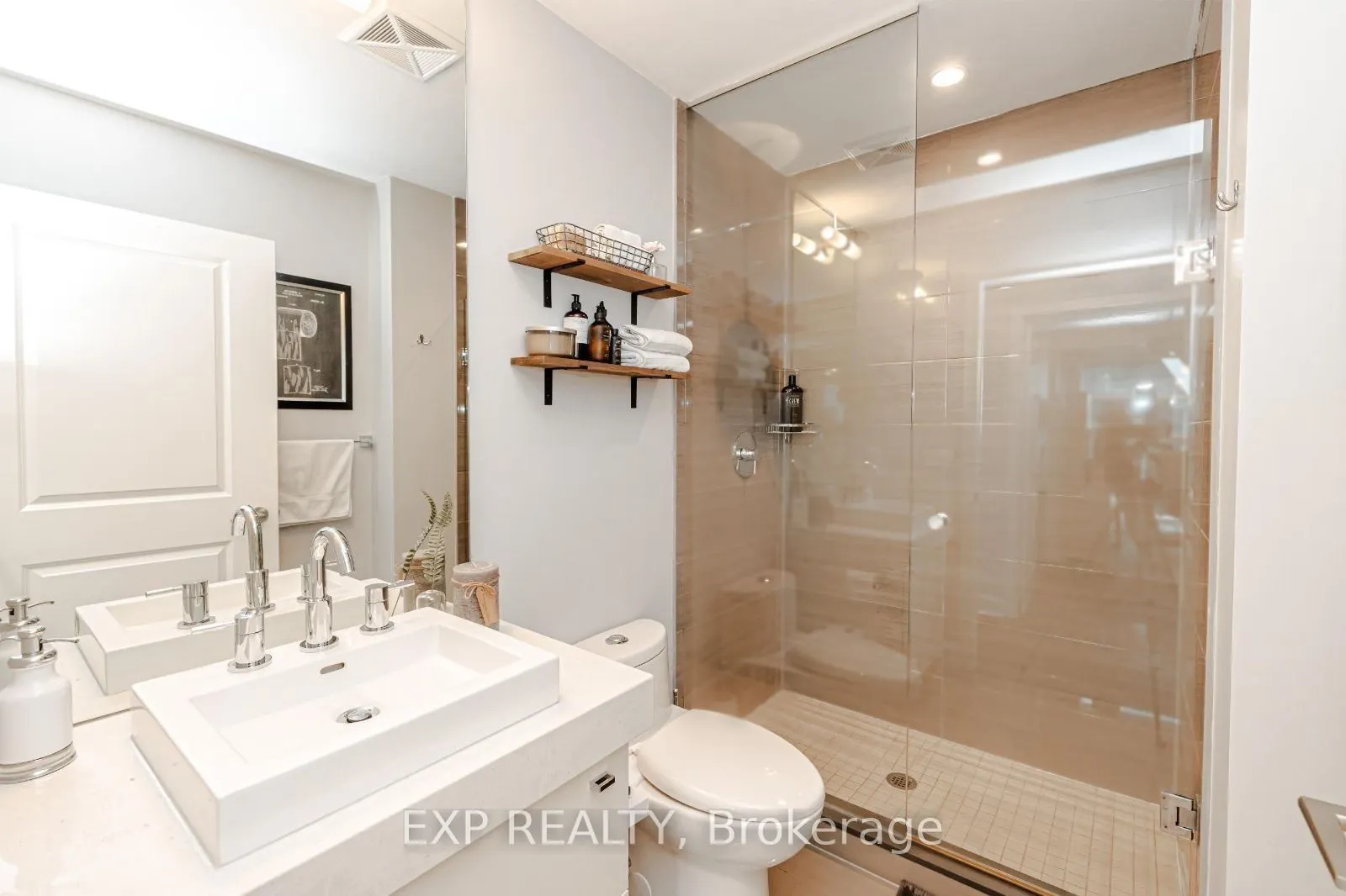 33 Shore Breeze Drive, #1503