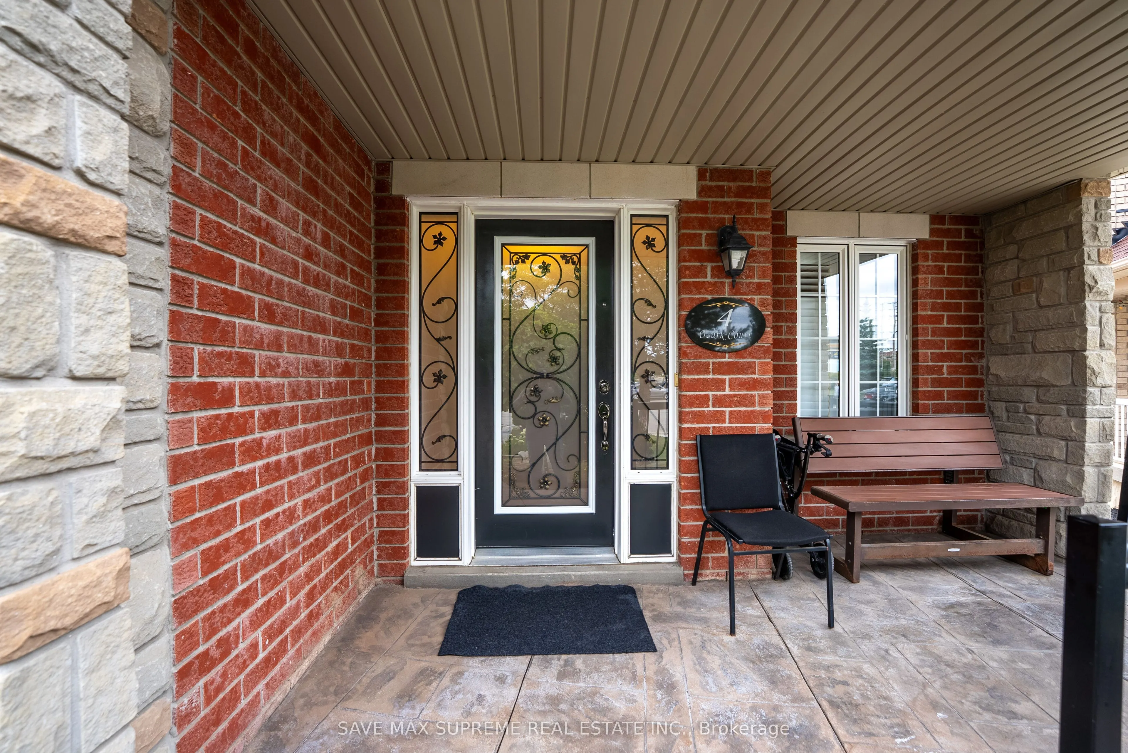 4 Ozark Court