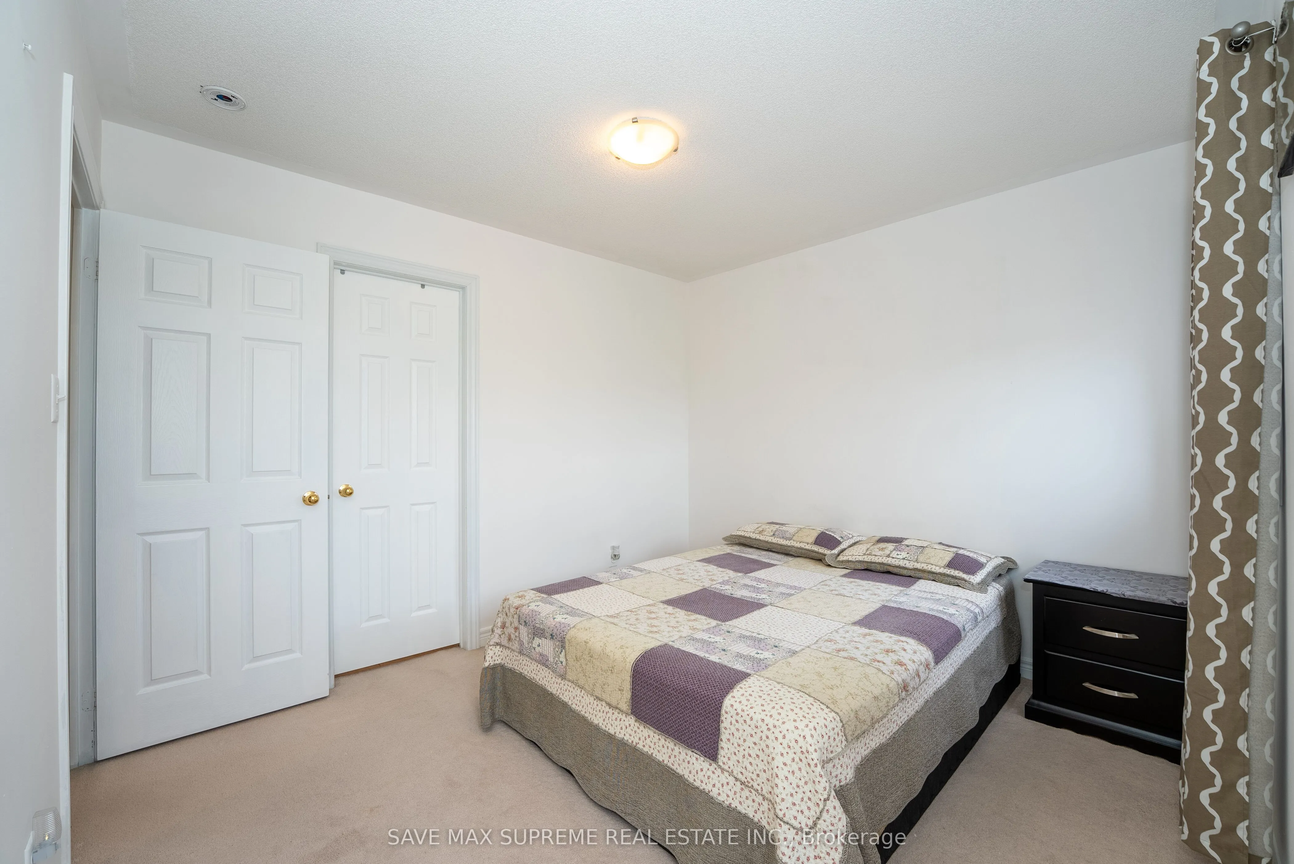 4 Ozark Court