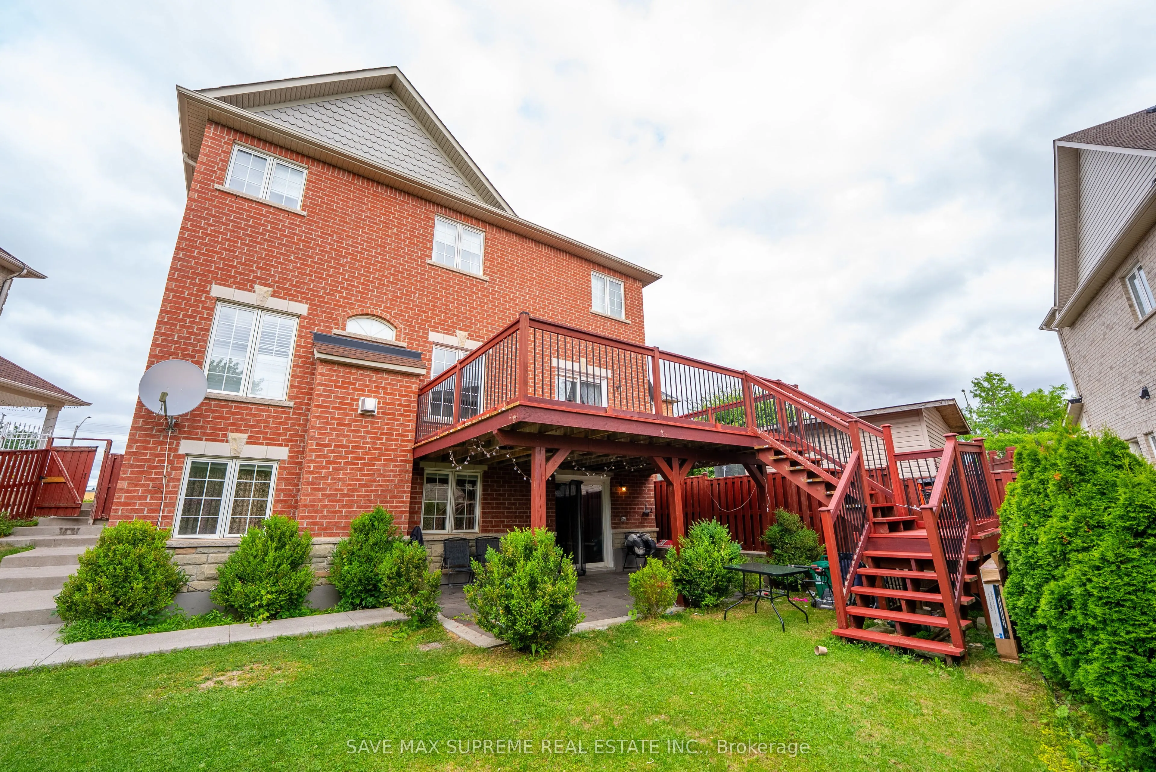 4 Ozark Court