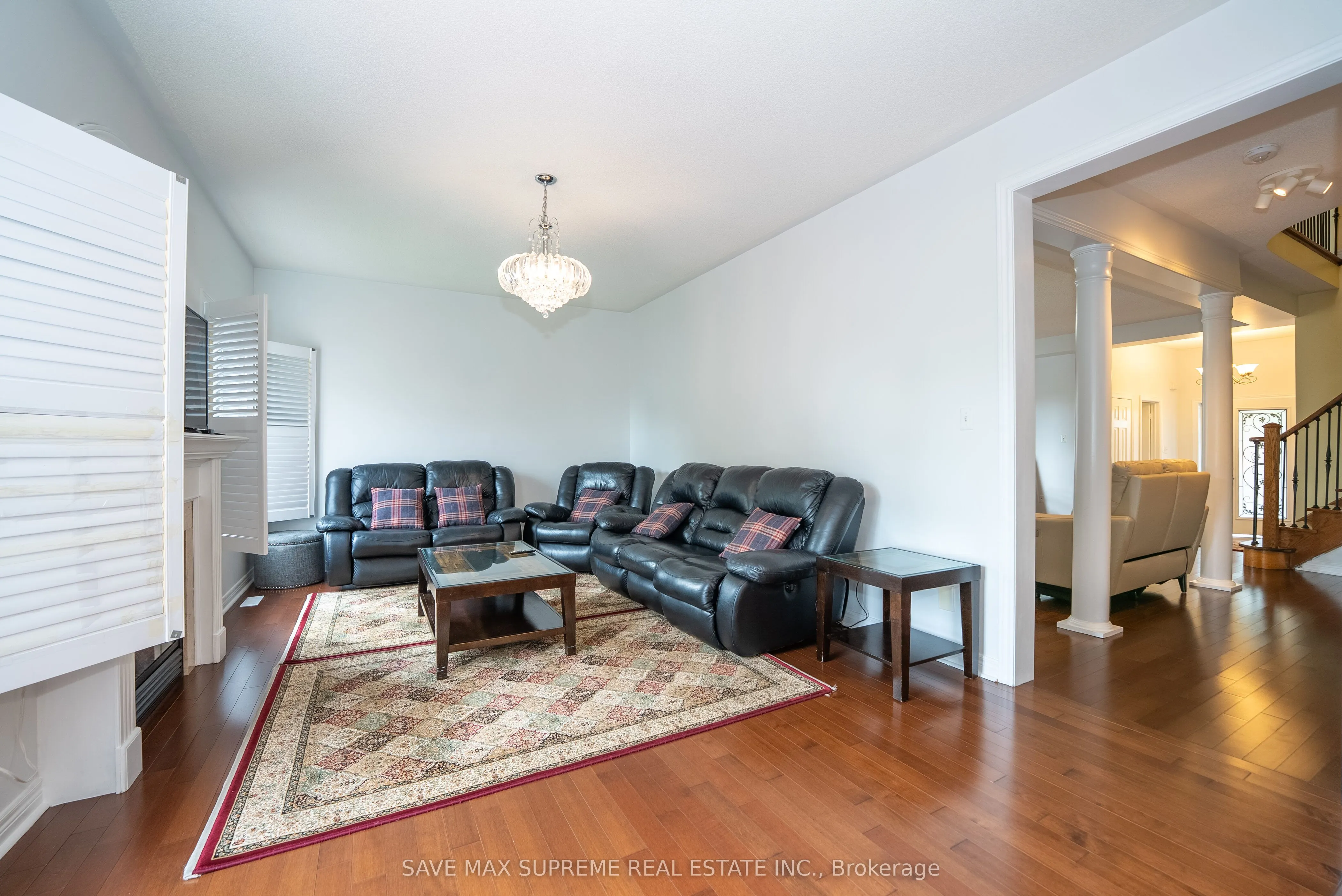 4 Ozark Court