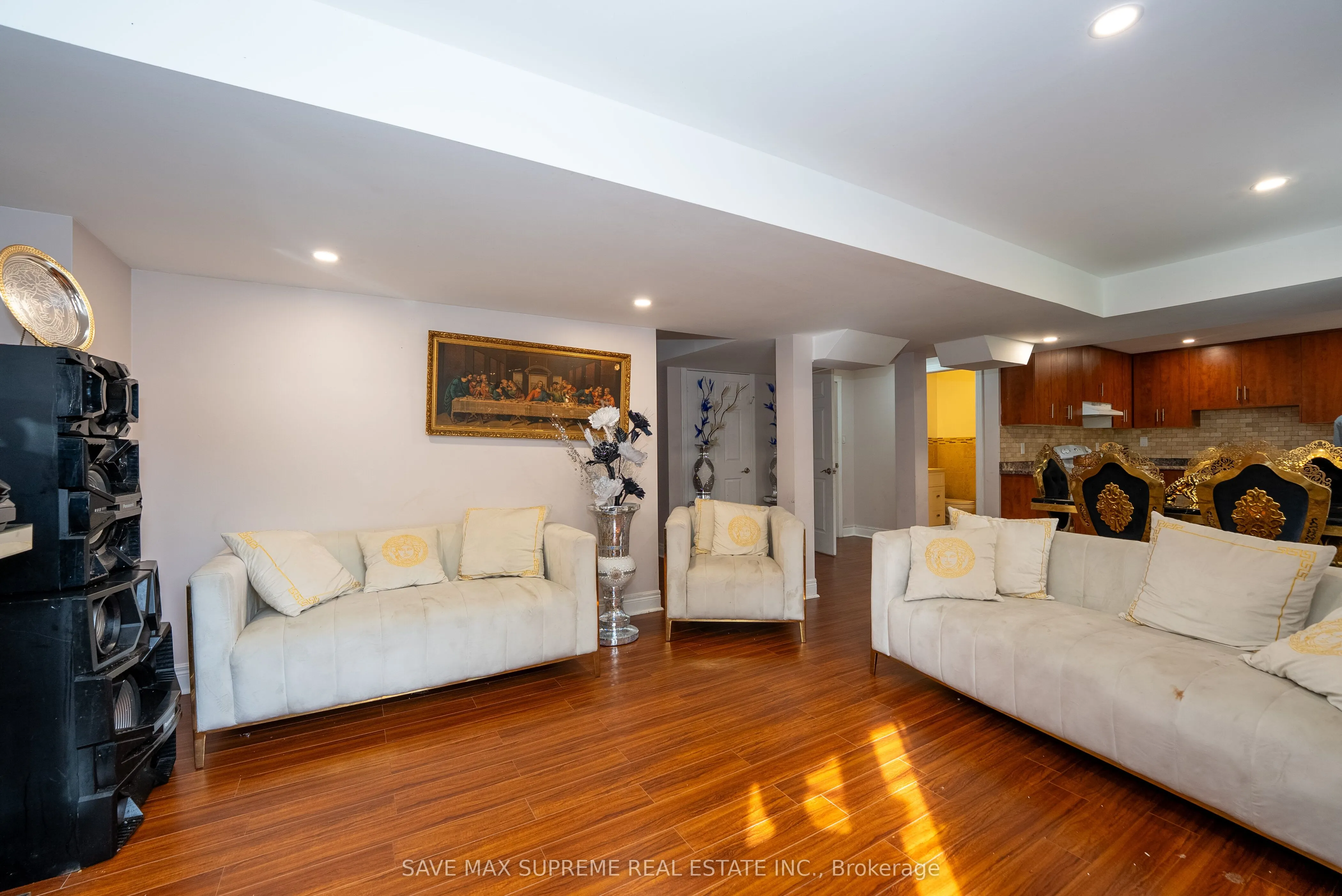 4 Ozark Court