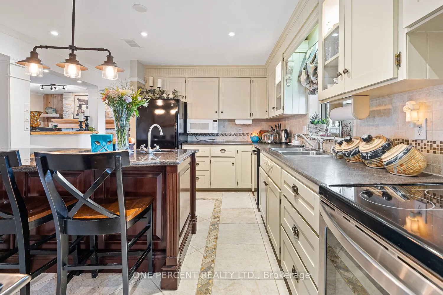 18234 Mississauga Road