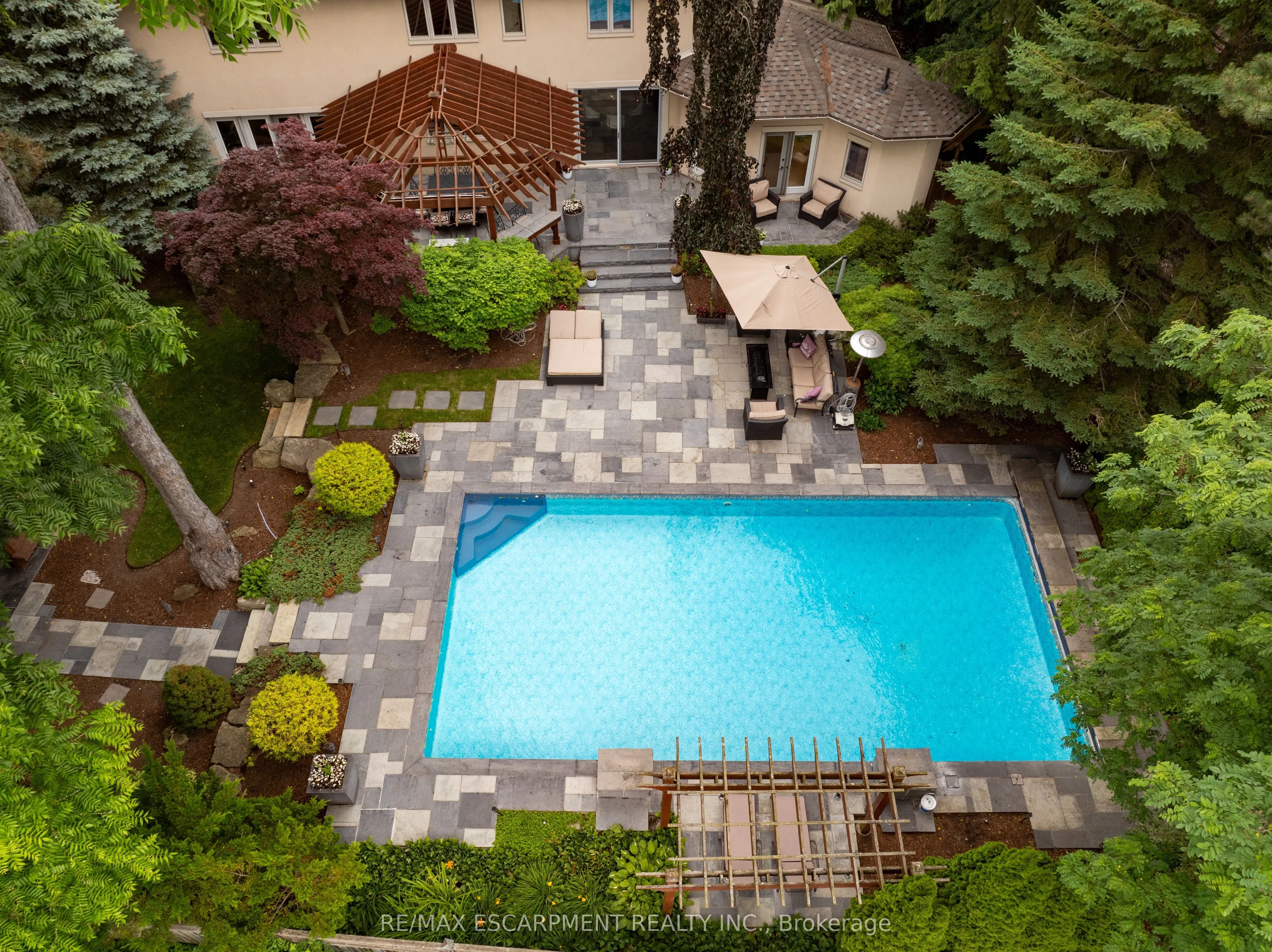 106 Appleby Place