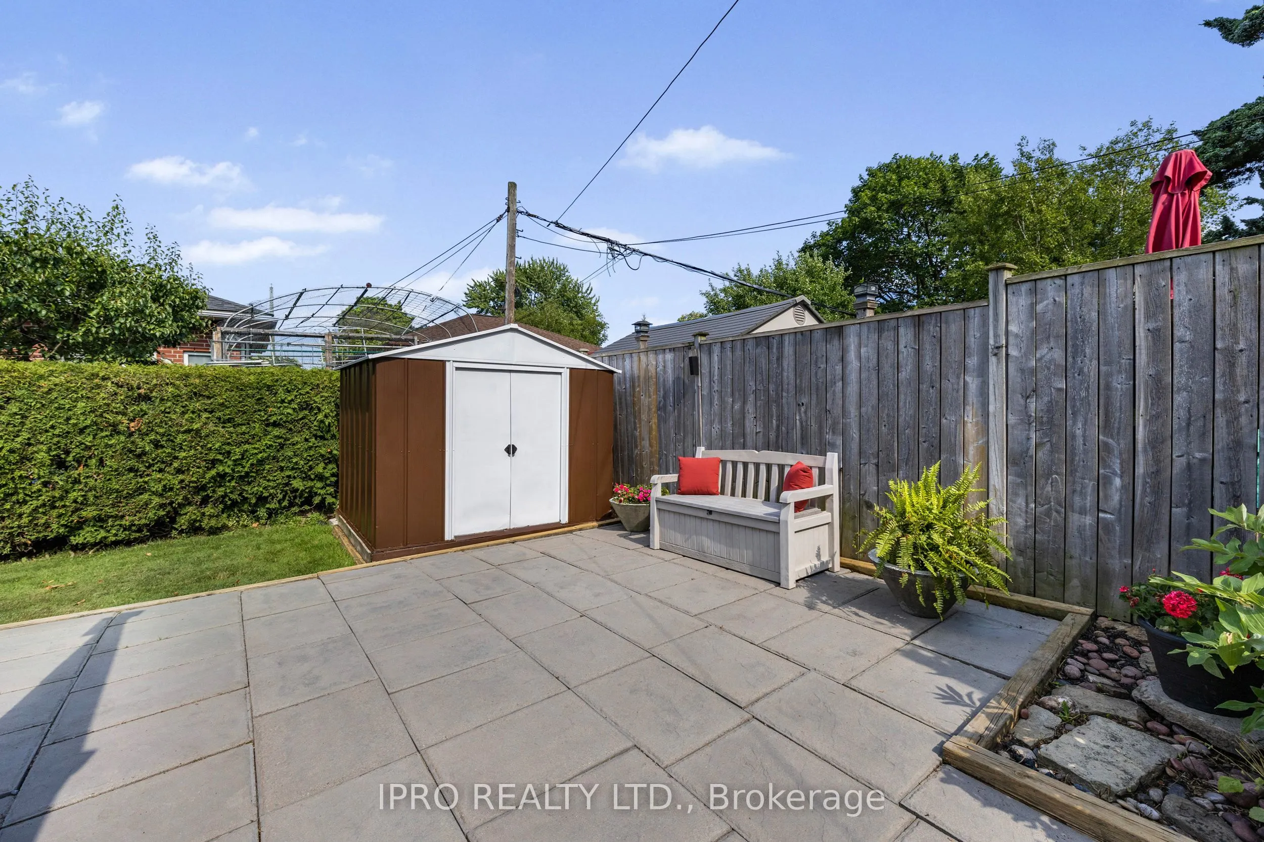 11 Nugent Road