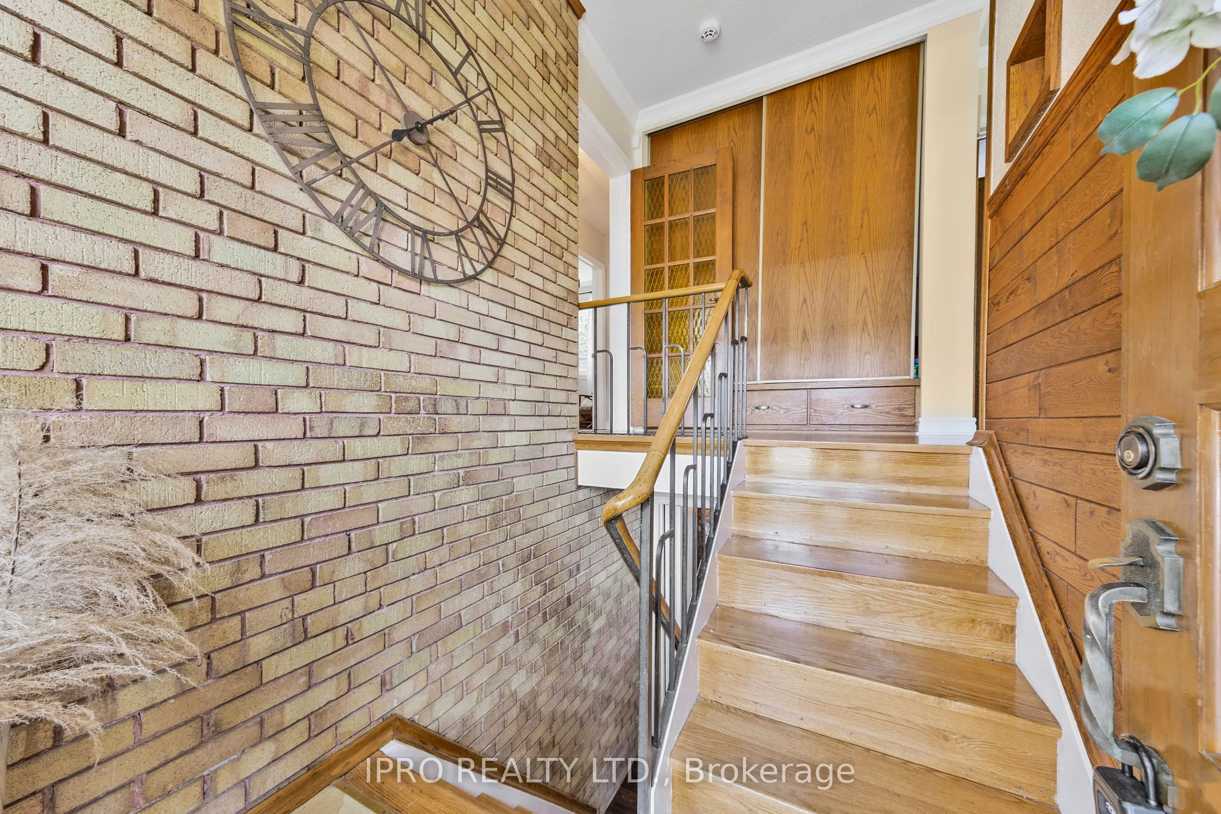 11 Nugent Road