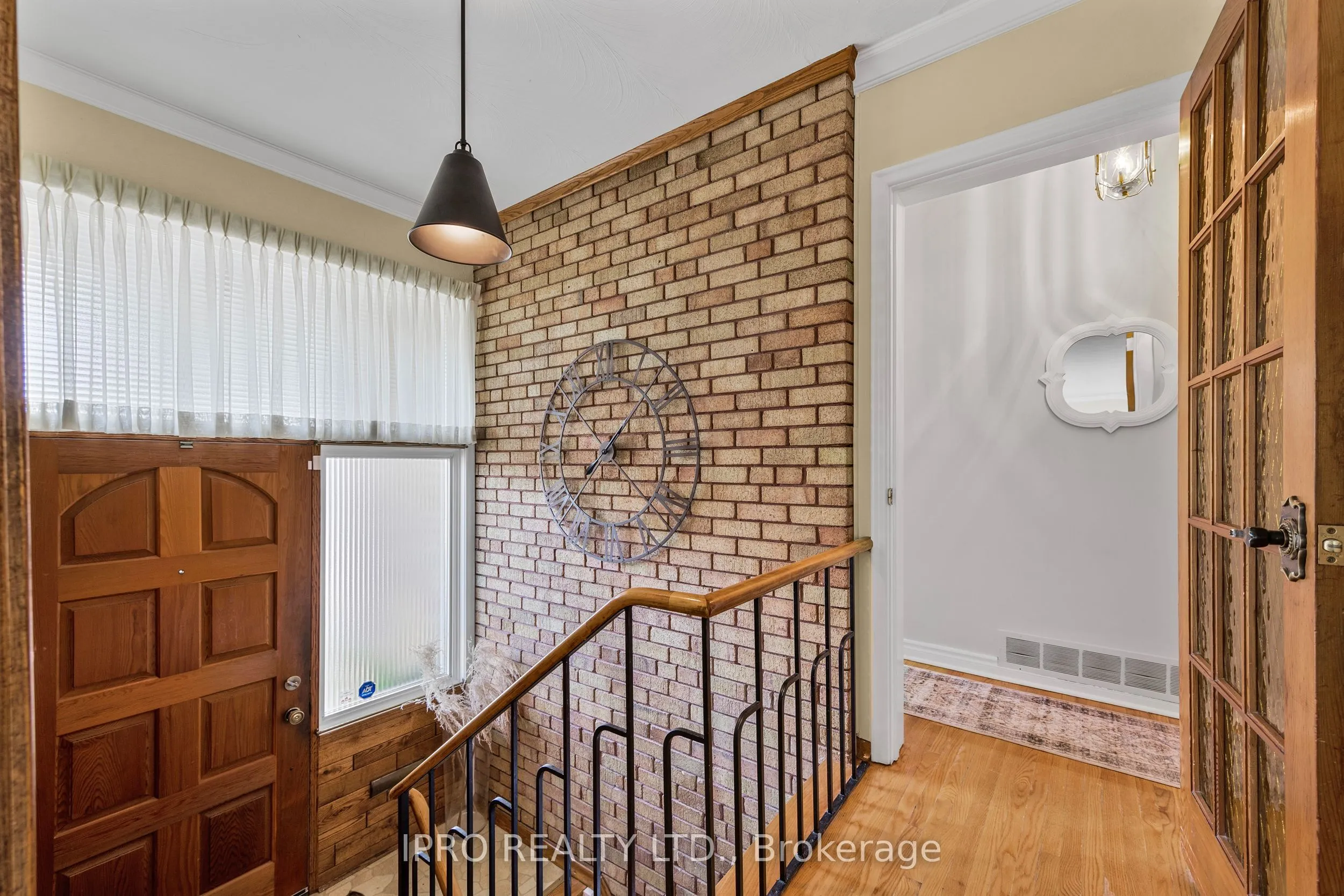 11 Nugent Road