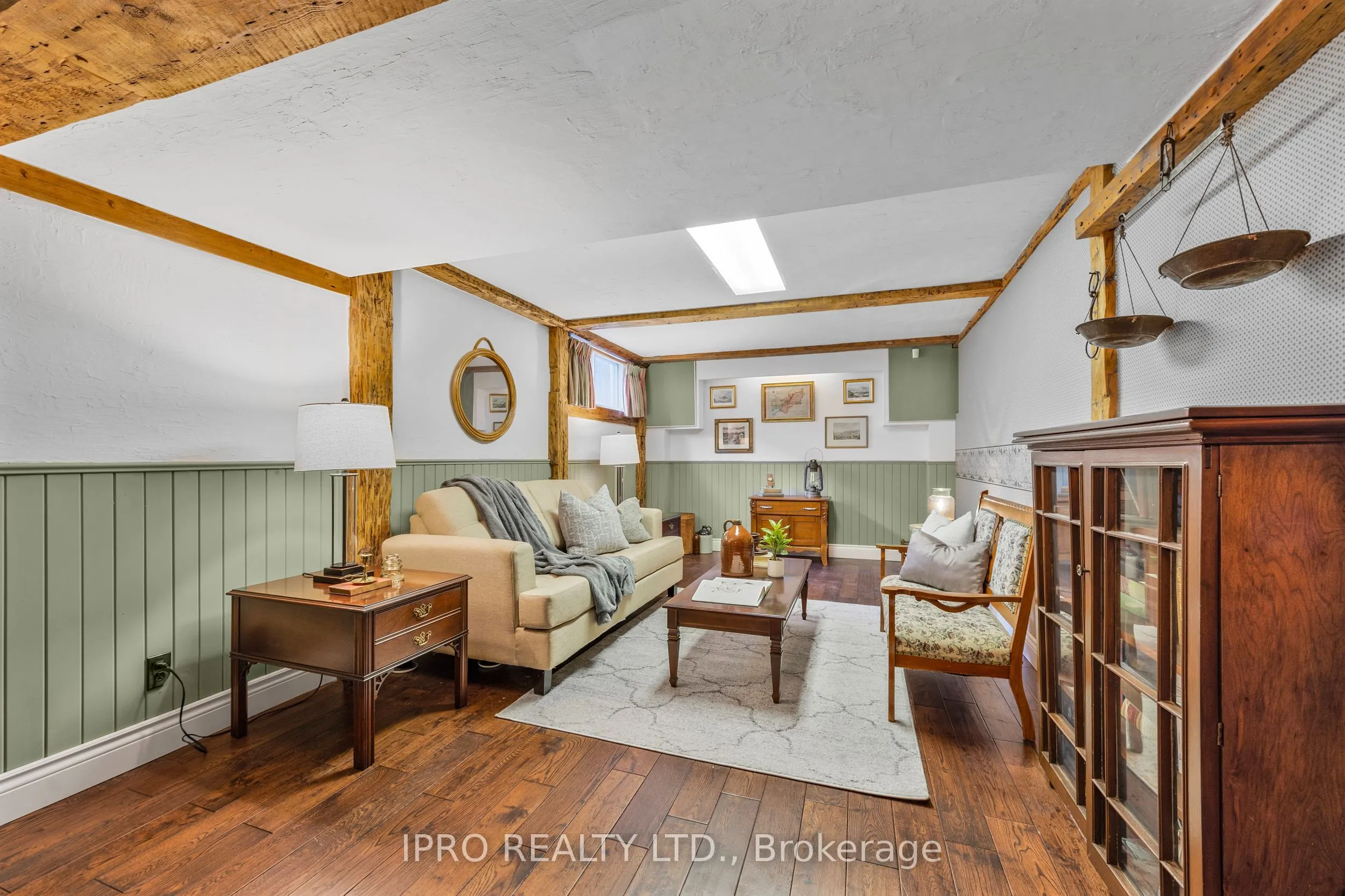 11 Nugent Road