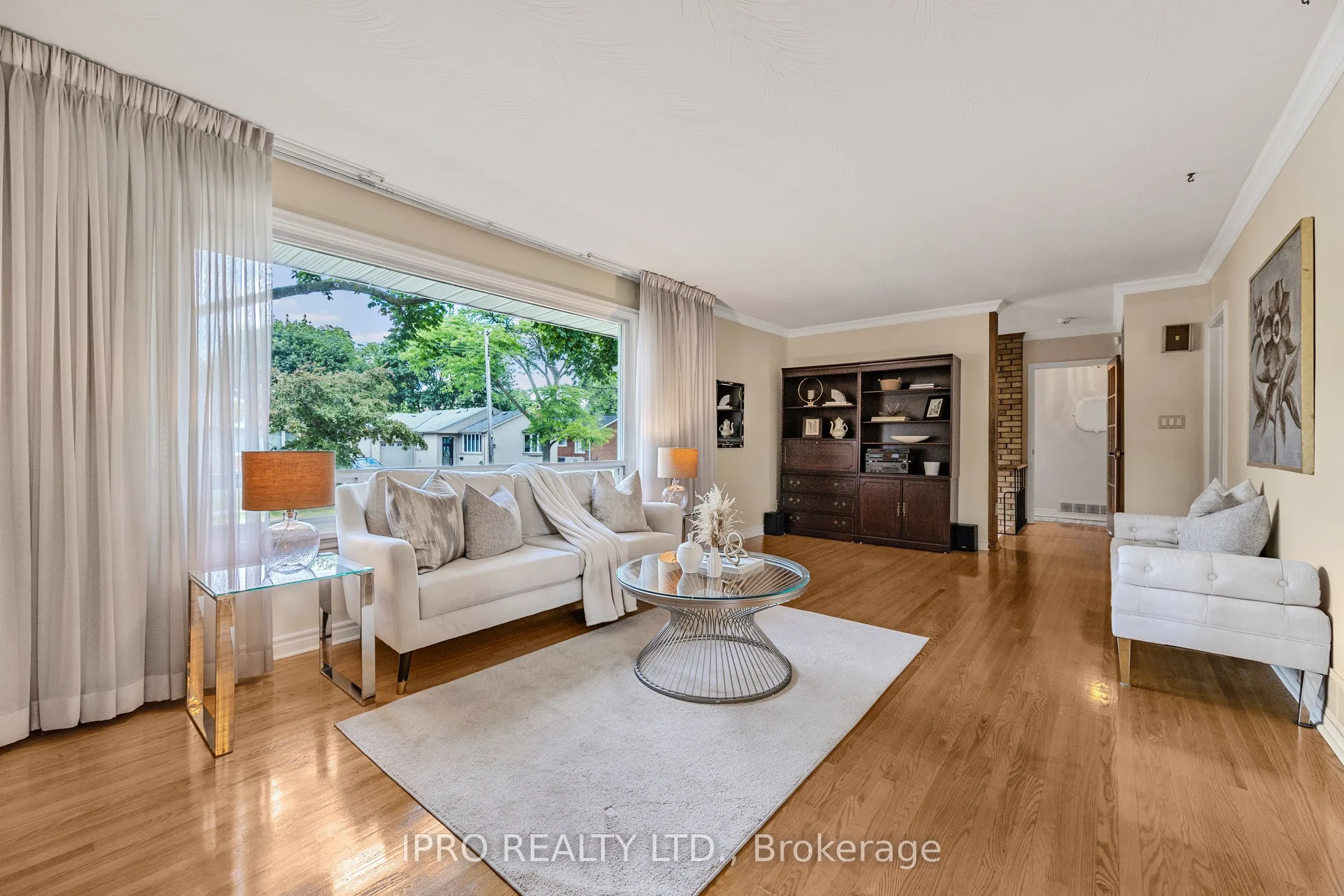 11 Nugent Road
