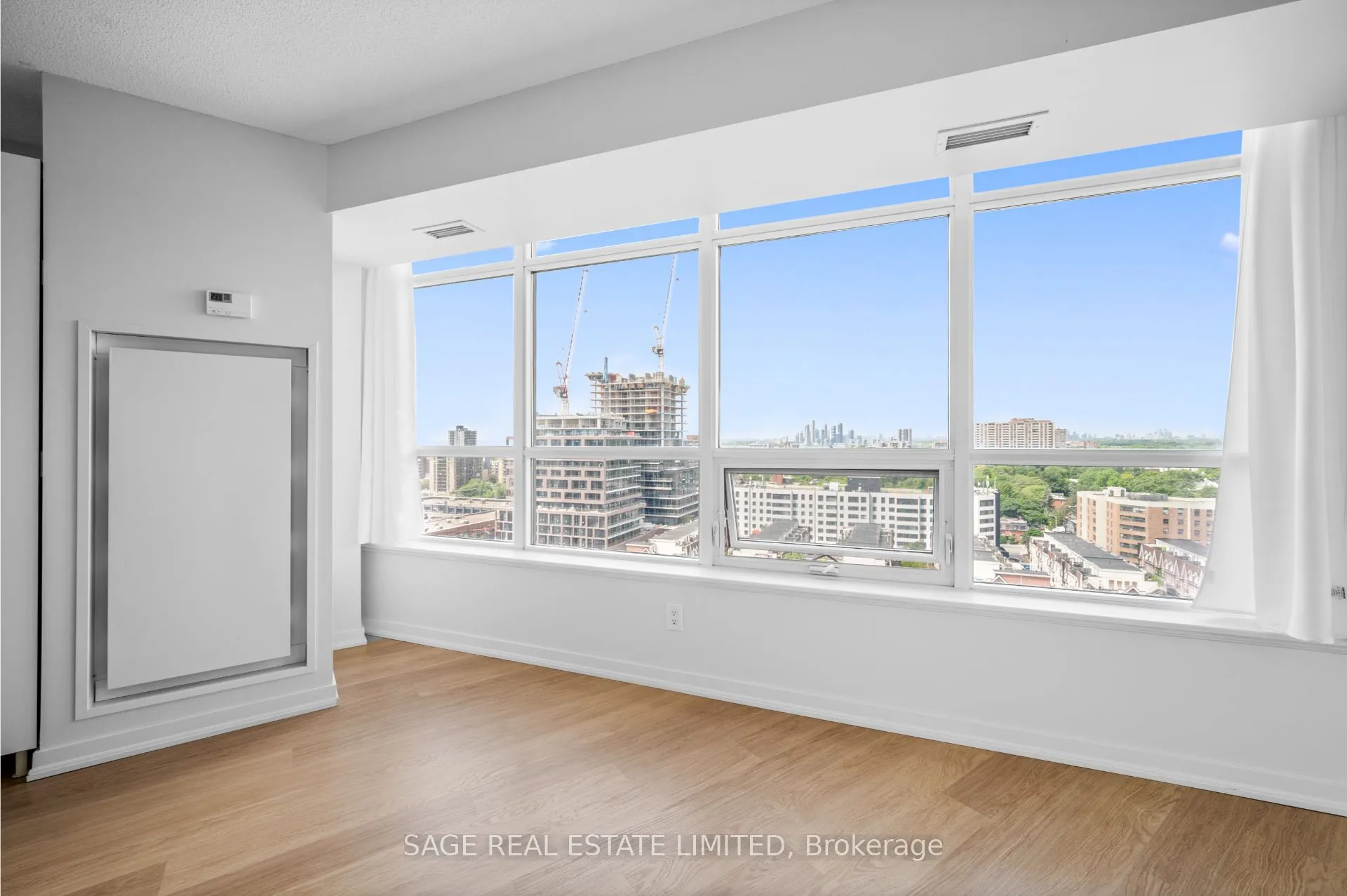 38 Joe Shuster Way, #1518
