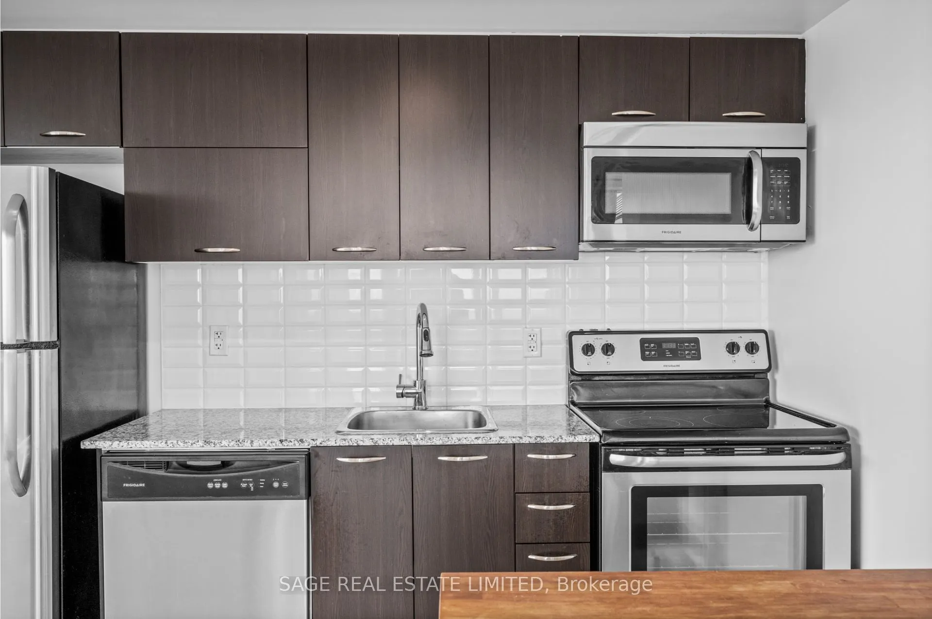 38 Joe Shuster Way, #1518