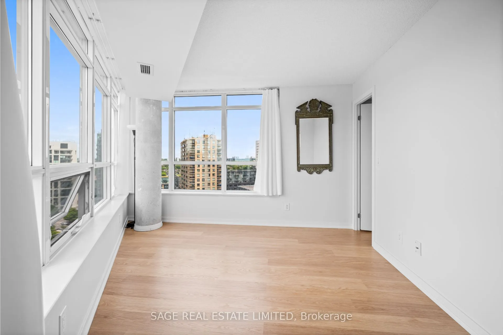 38 Joe Shuster Way, #1518