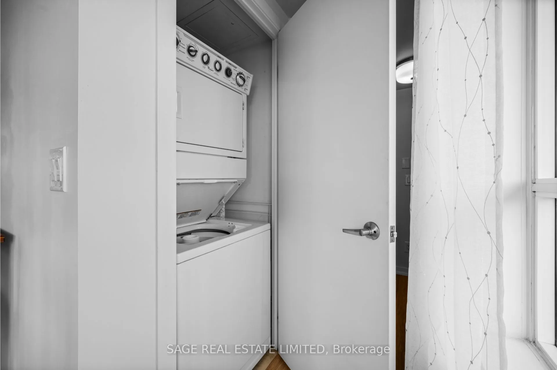 38 Joe Shuster Way, #1518