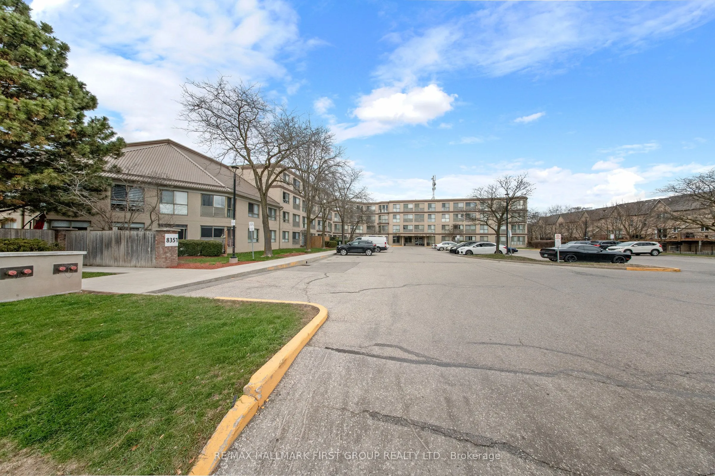 8351 McLaughlin Road S #218