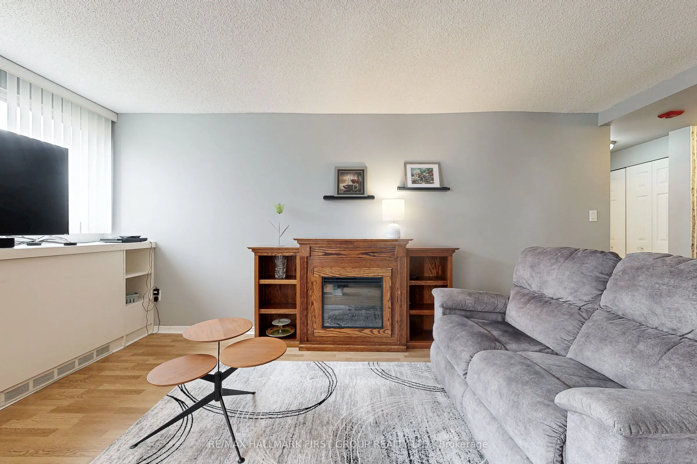 8351 McLaughlin Road S #218