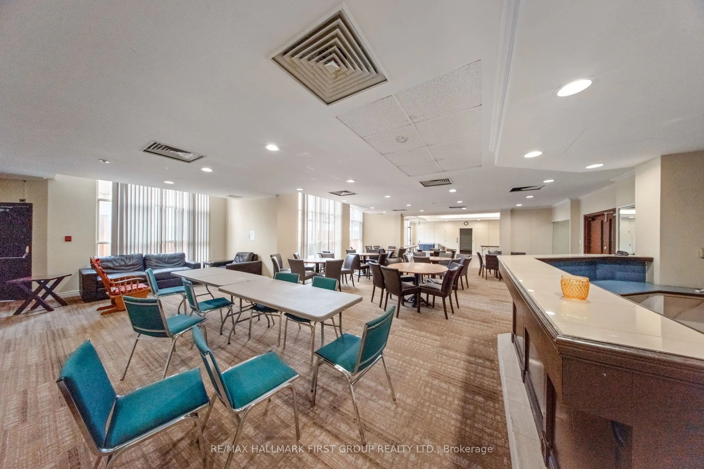 8351 McLaughlin Road S #218