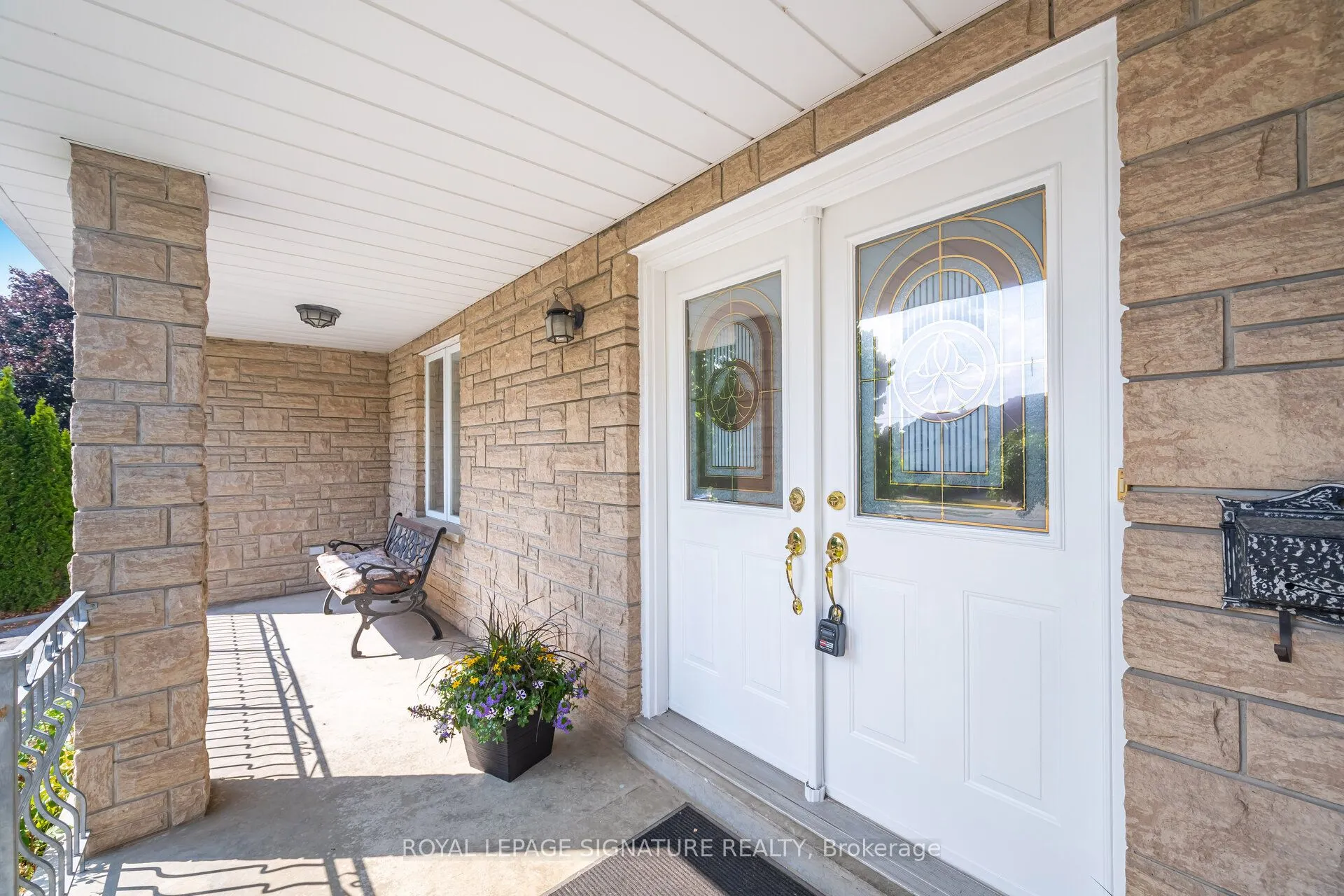 4097 Hickory Drive