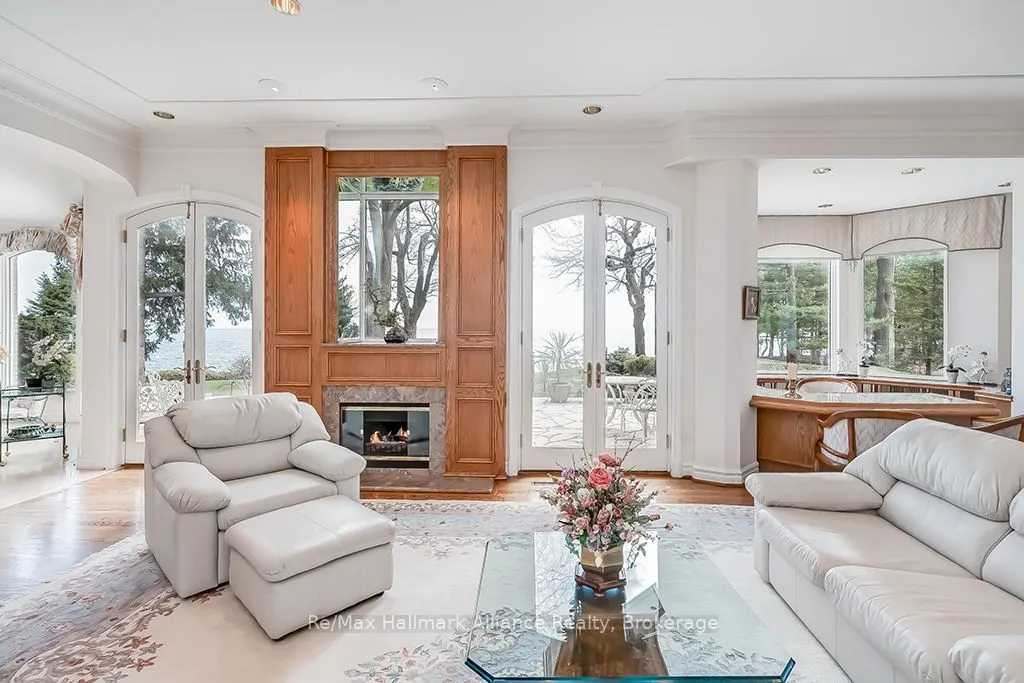49 Cox Drive
