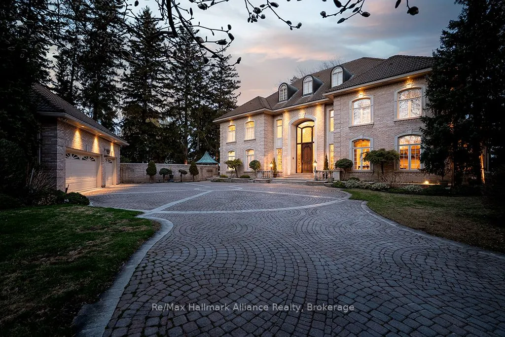49 Cox Drive