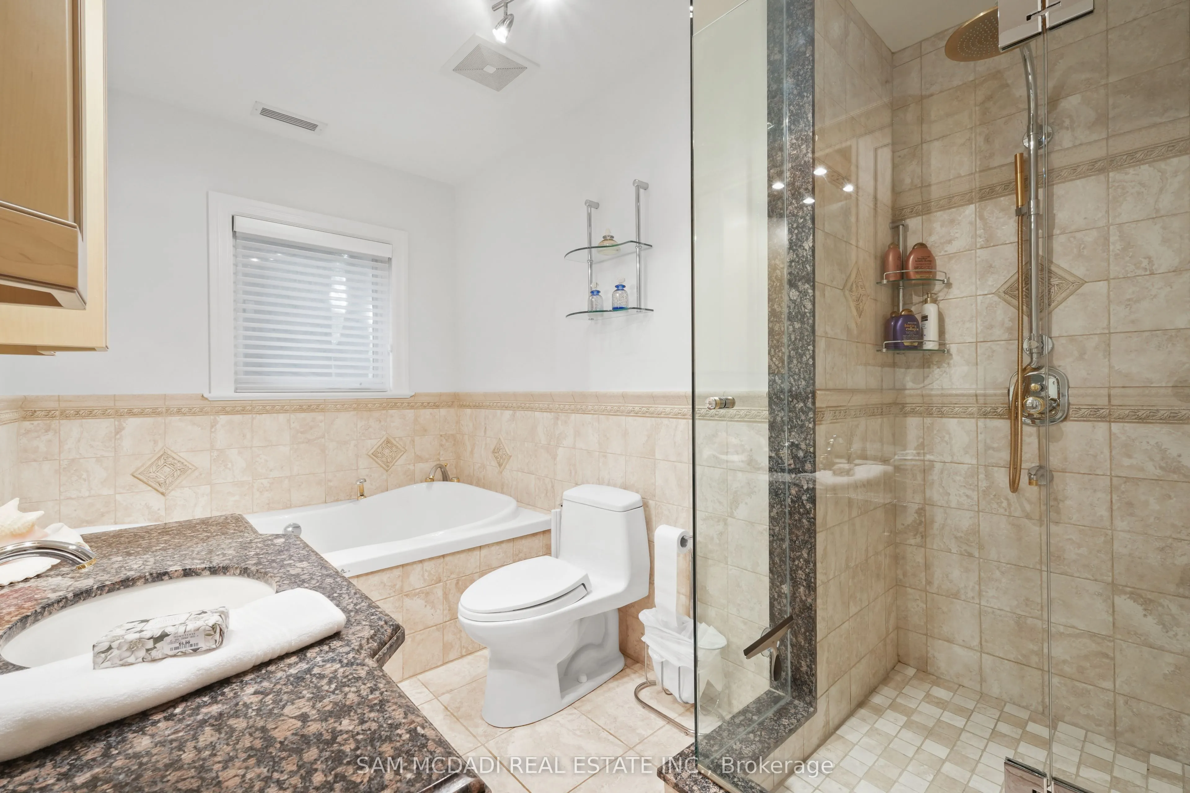 1382 Aldo Drive
