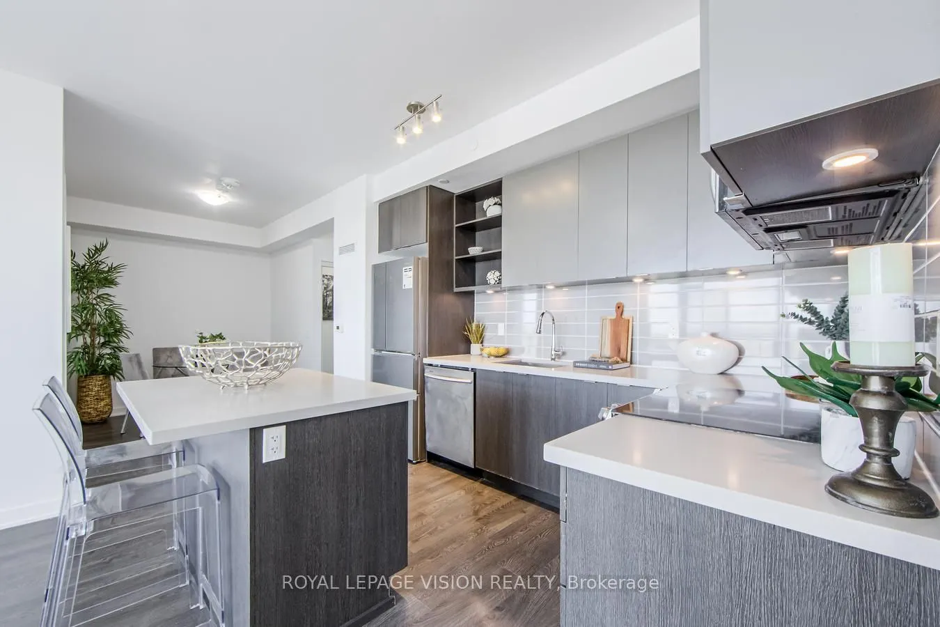 4677 Glen Erin Drive, #1009