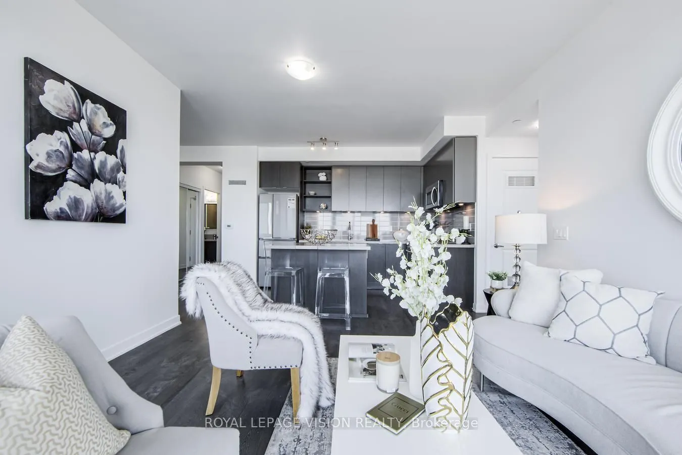 4677 Glen Erin Drive, #1009