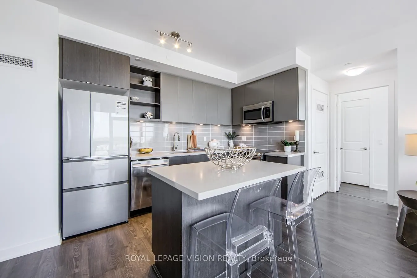 4677 Glen Erin Drive, #1009