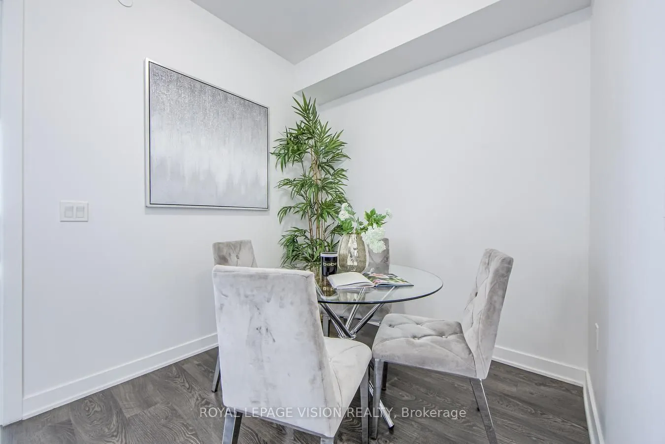 4677 Glen Erin Drive, #1009