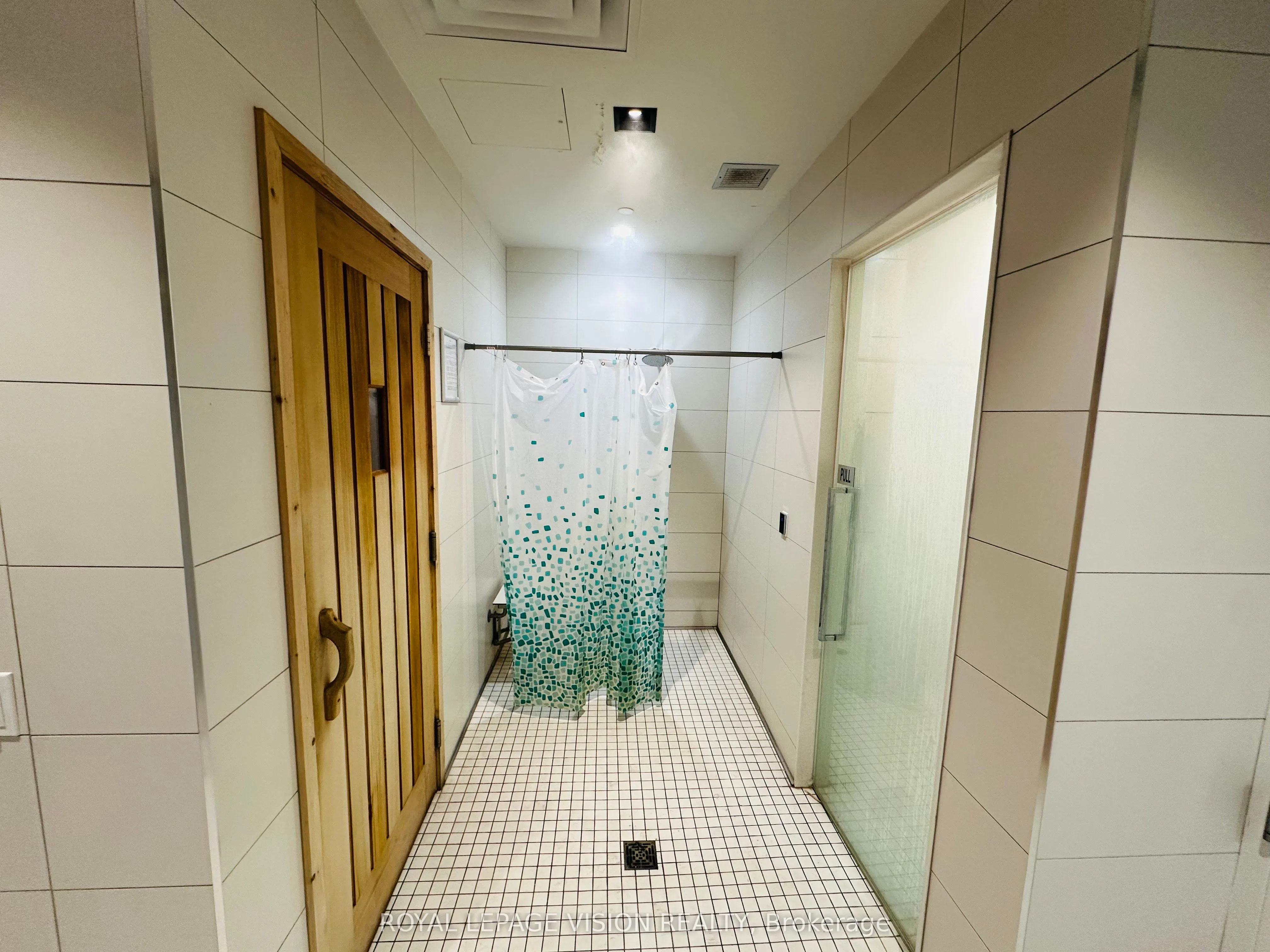 4677 Glen Erin Drive, #1009