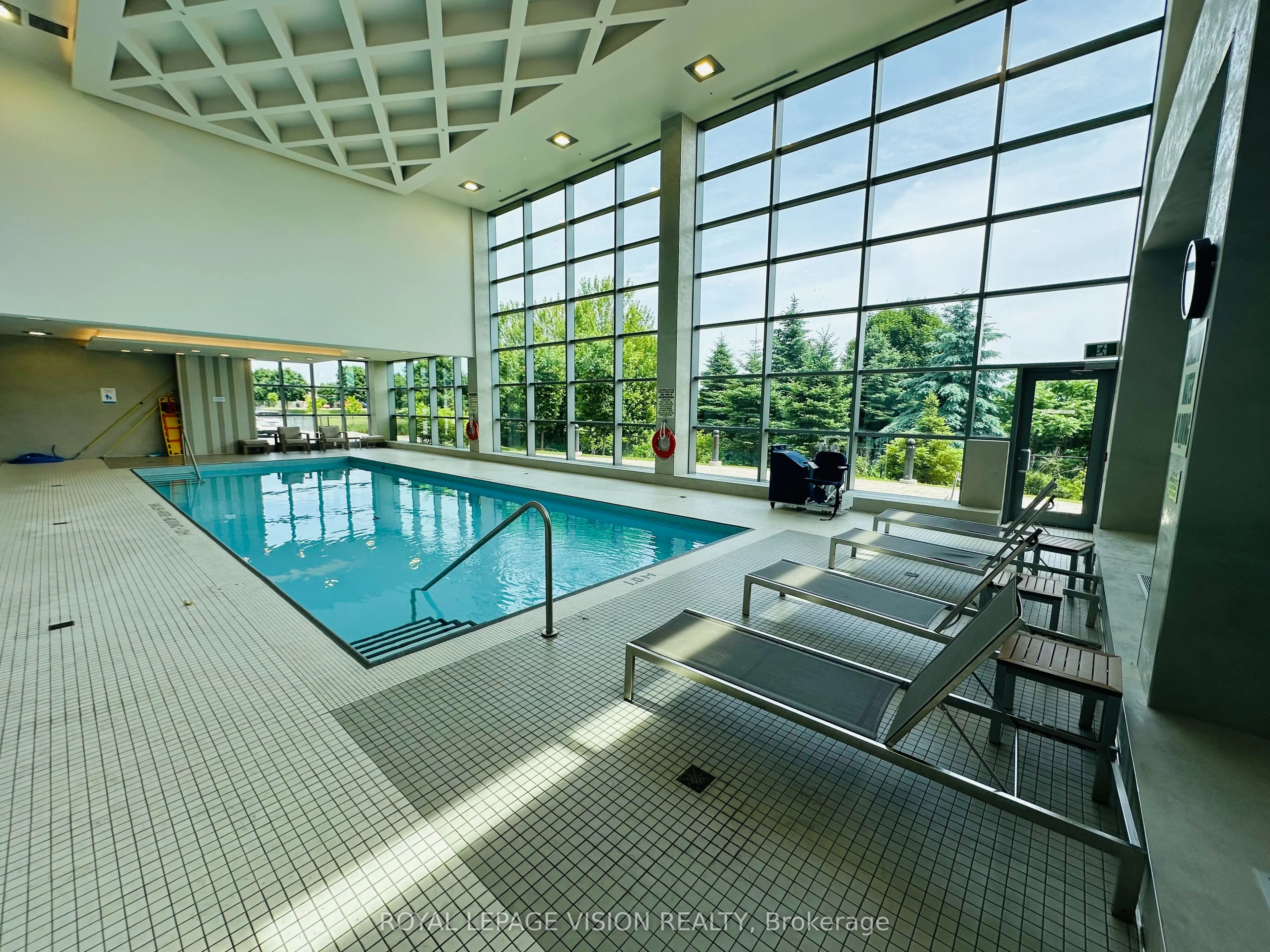 4677 Glen Erin Drive, #1009