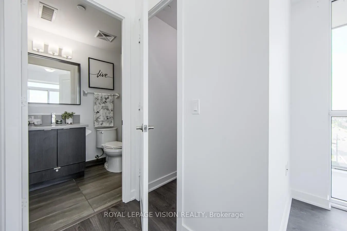 4677 Glen Erin Drive, #1009