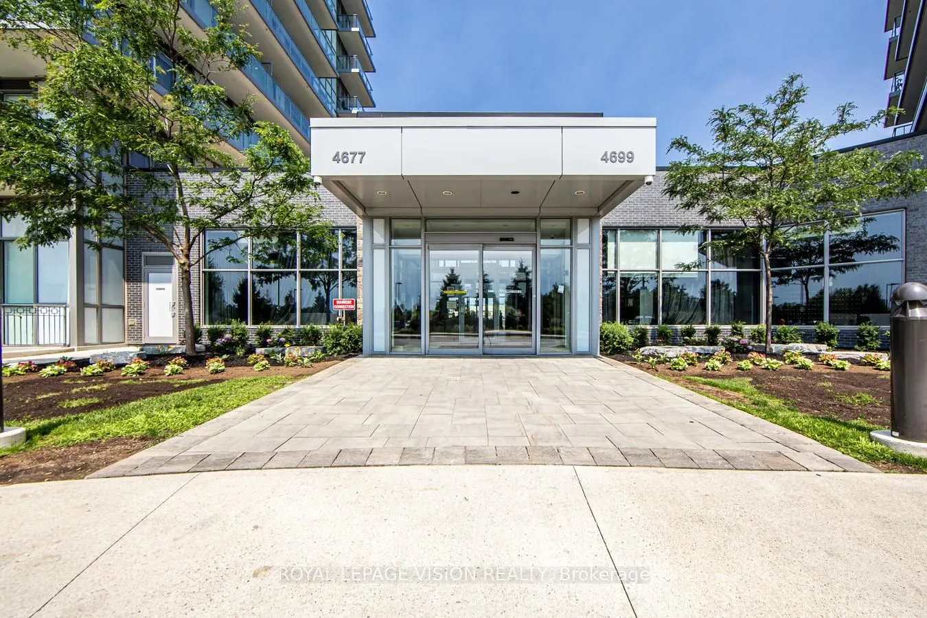 4677 Glen Erin Drive, #1009