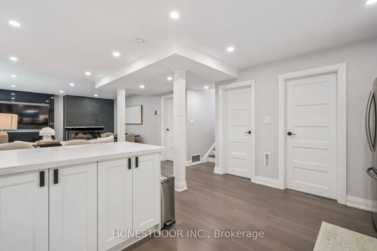 25 Nagel Road