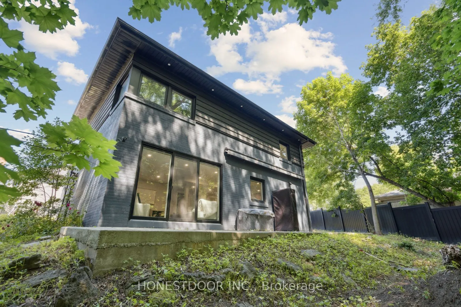 25 Nagel Road