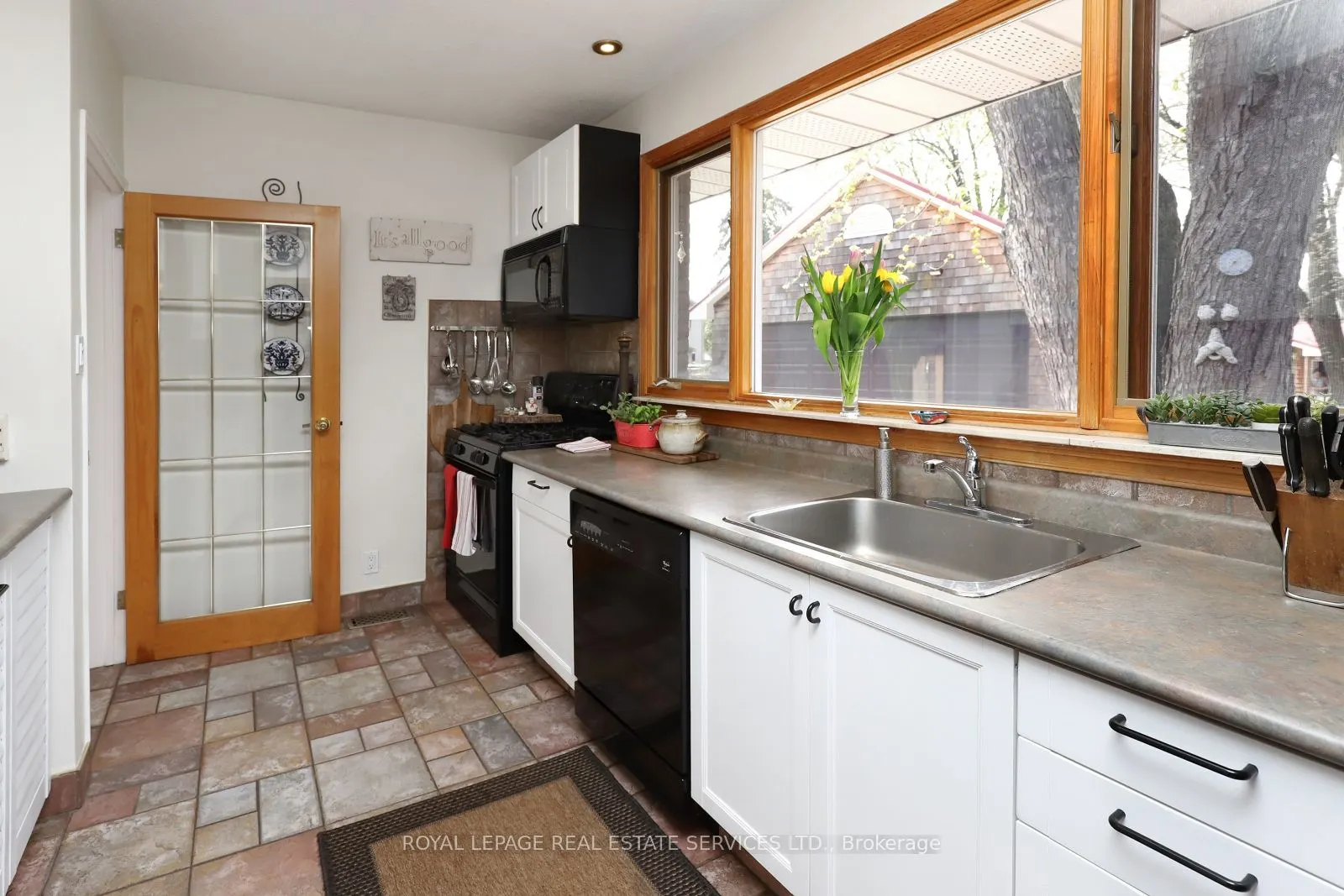 167 Oliver Place