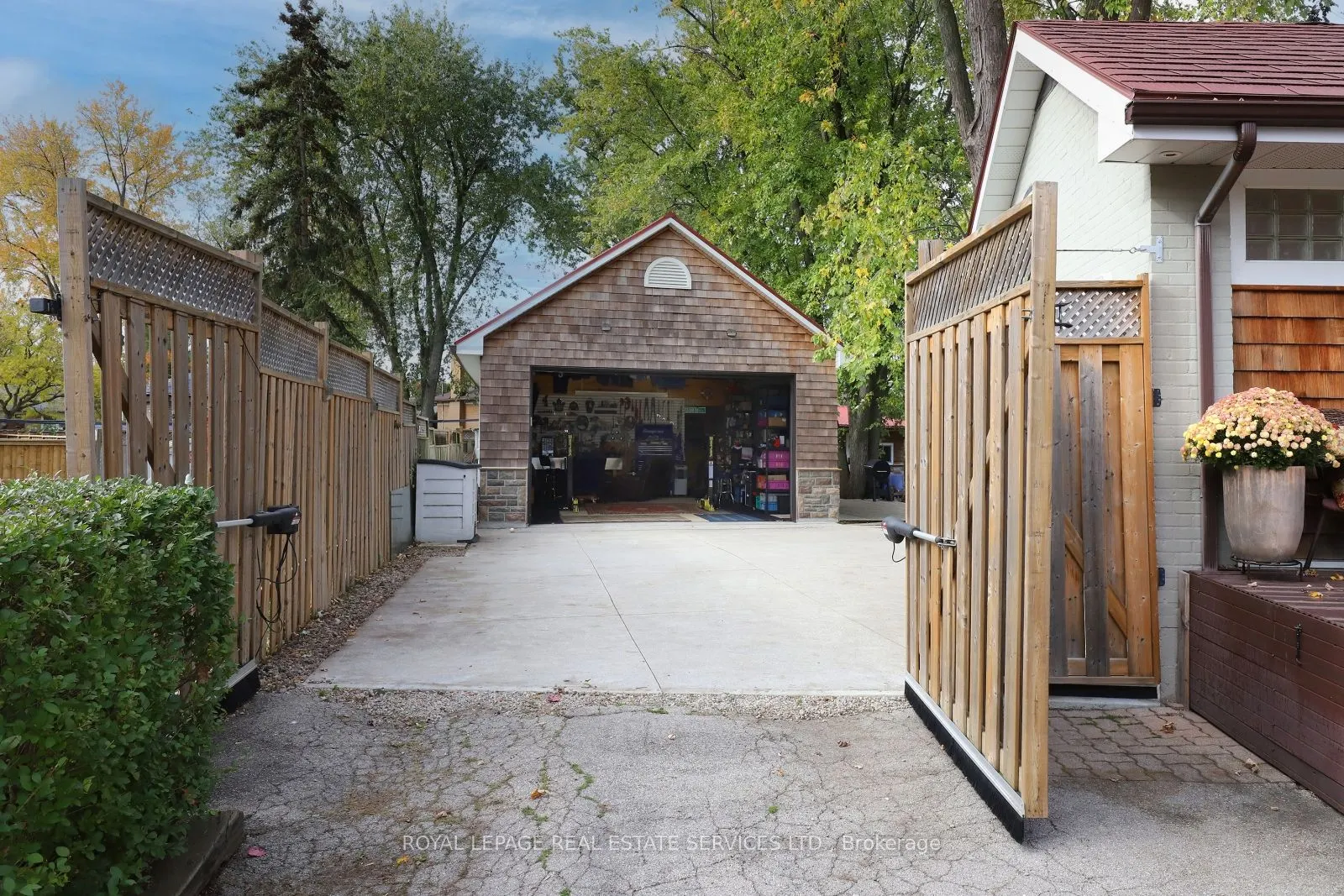 167 Oliver Place