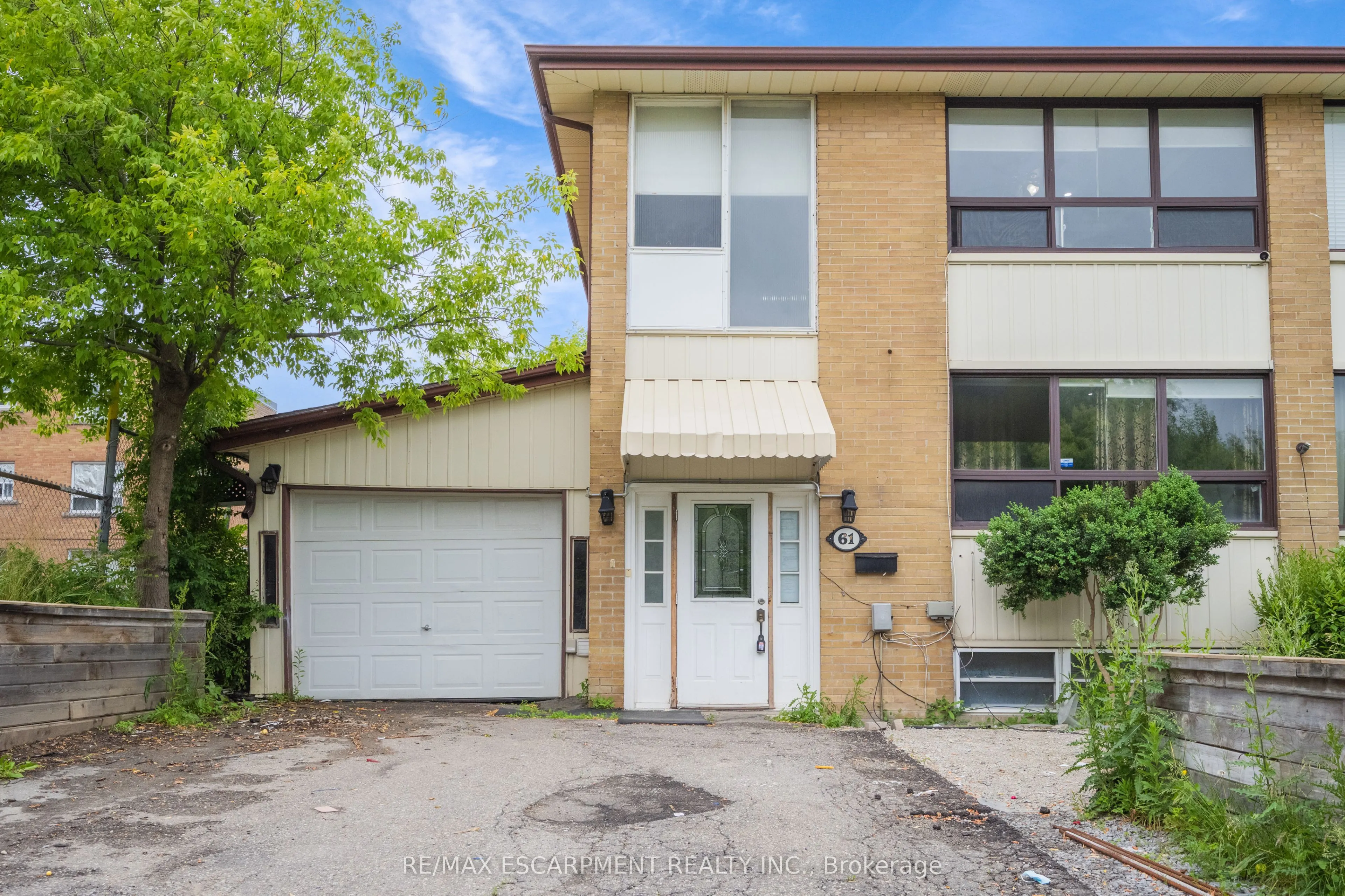 61 Clarence Street