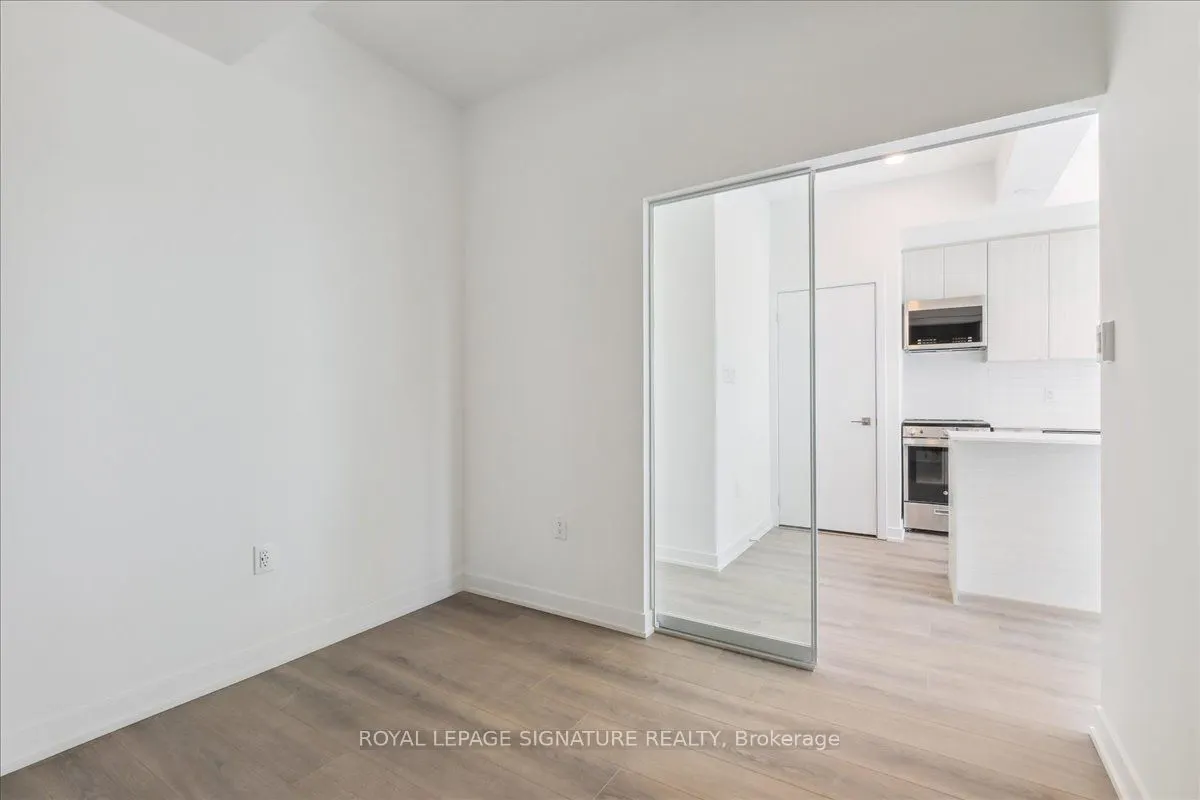 2433 Dufferin Street, #701
