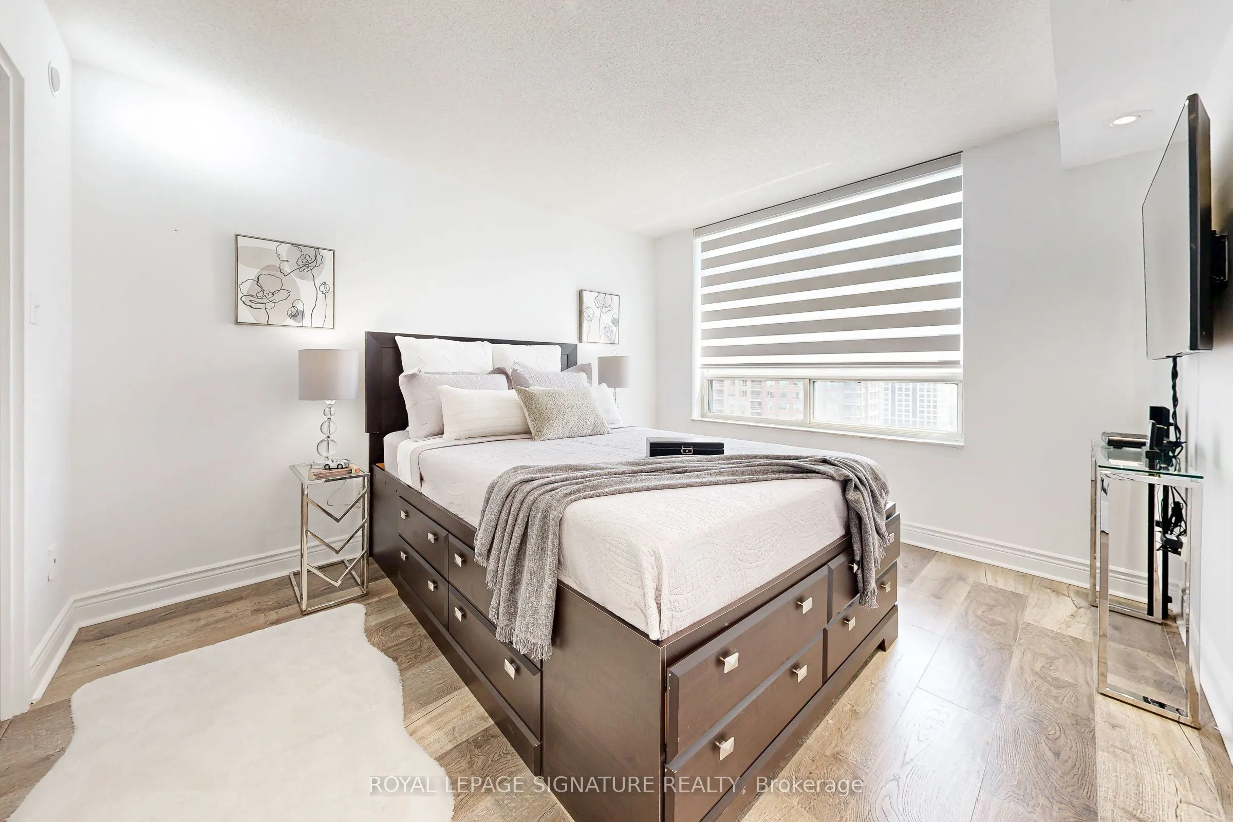 265 Enfield Place, #1501