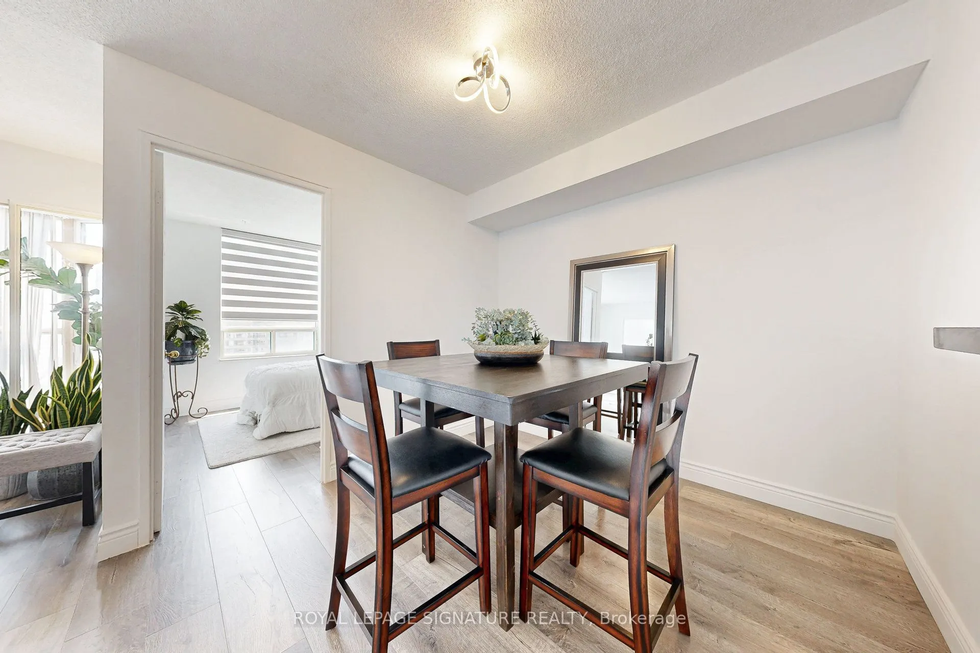 265 Enfield Place, #1501