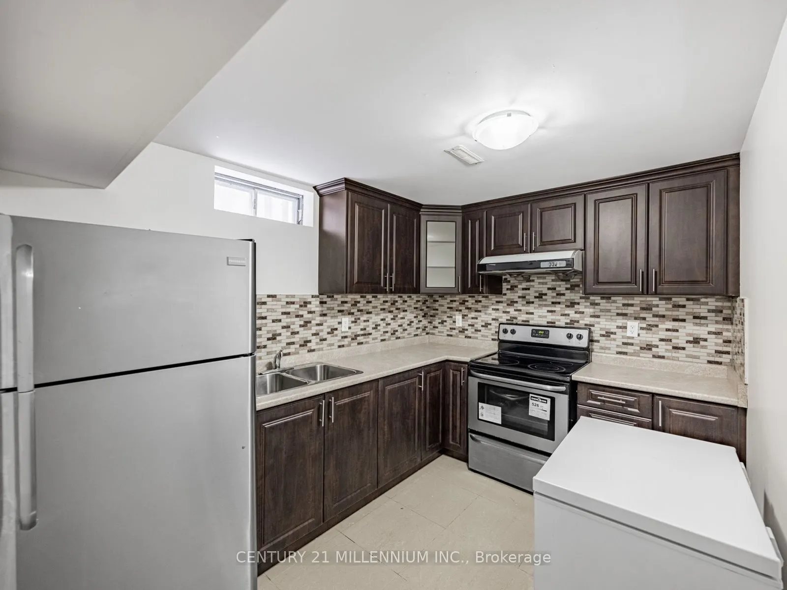 13 Rocky Mountain Crescent