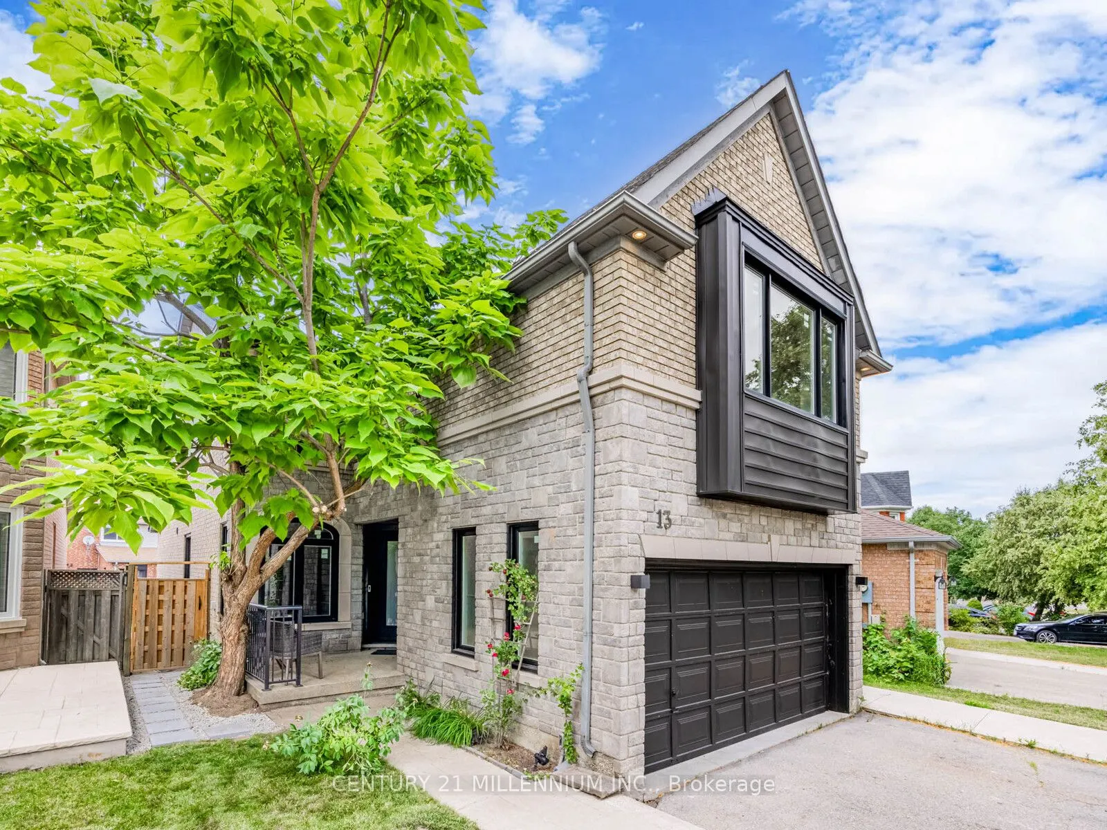 13 Rocky Mountain Crescent