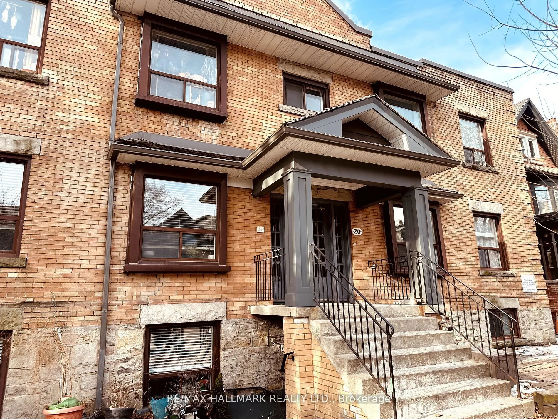 20 Triller Avenue, #1