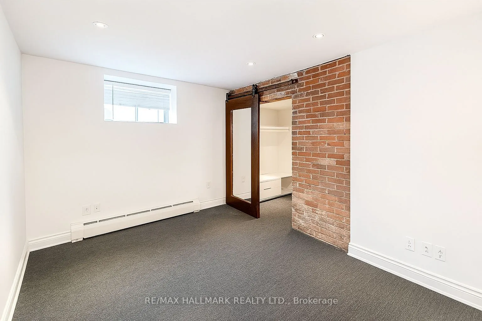 20 Triller Avenue, #1